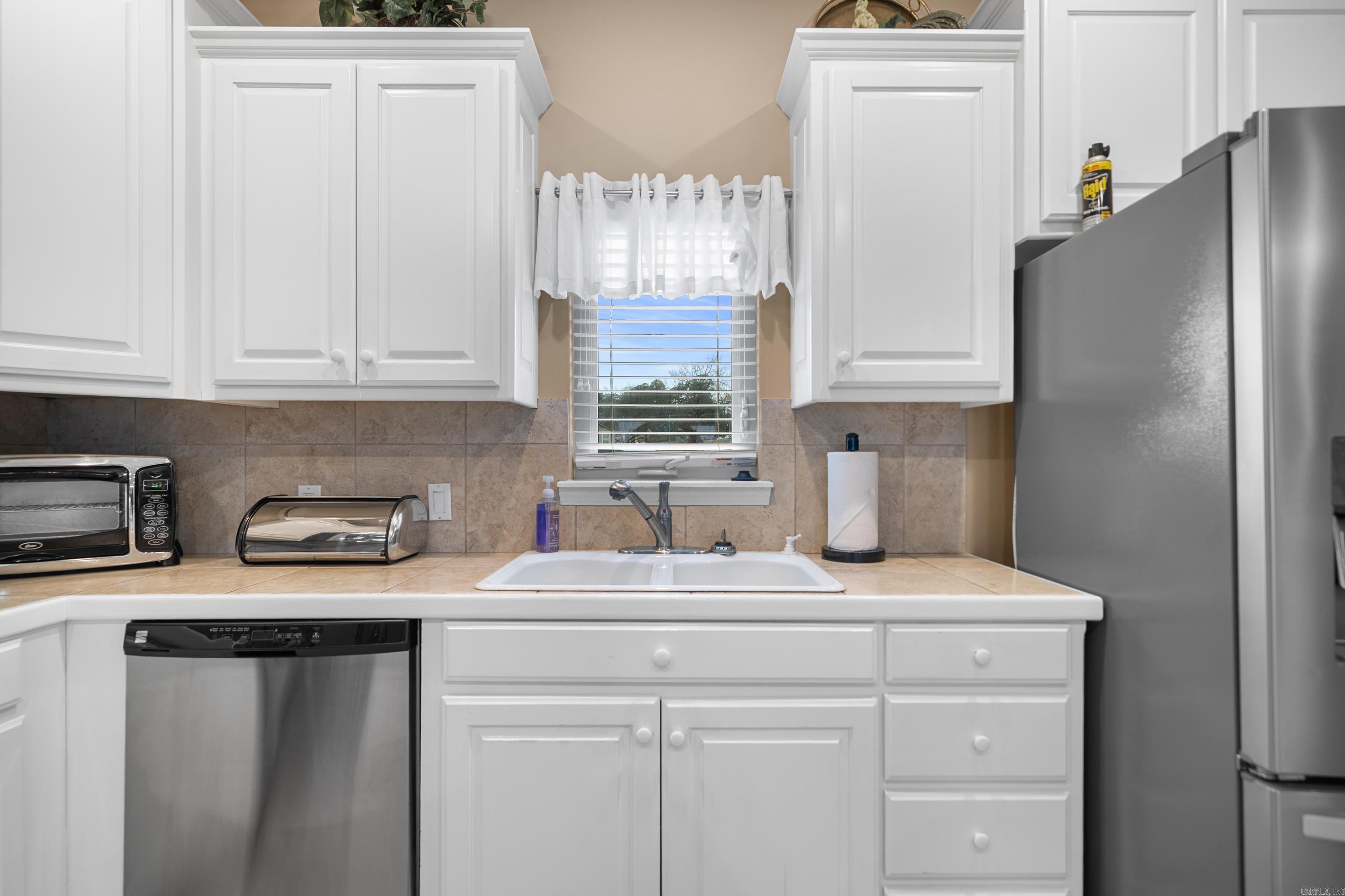 WATERS EDGE HPR - Residential