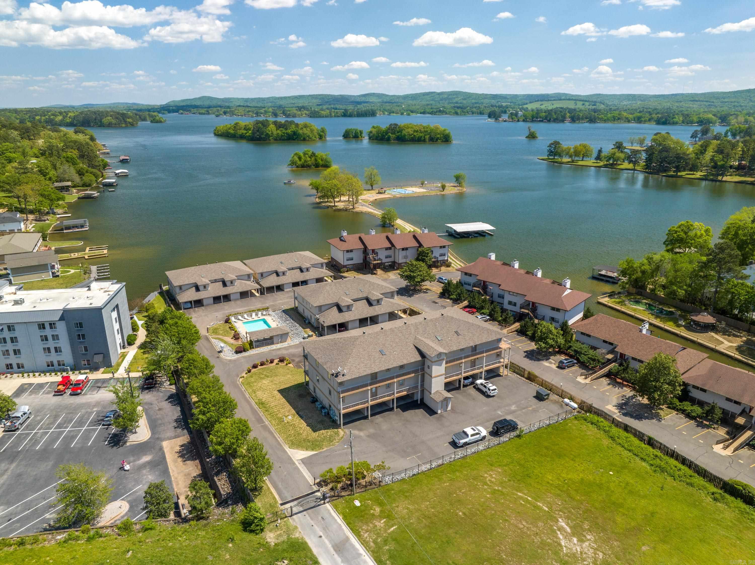 WATERS EDGE HPR - Residential