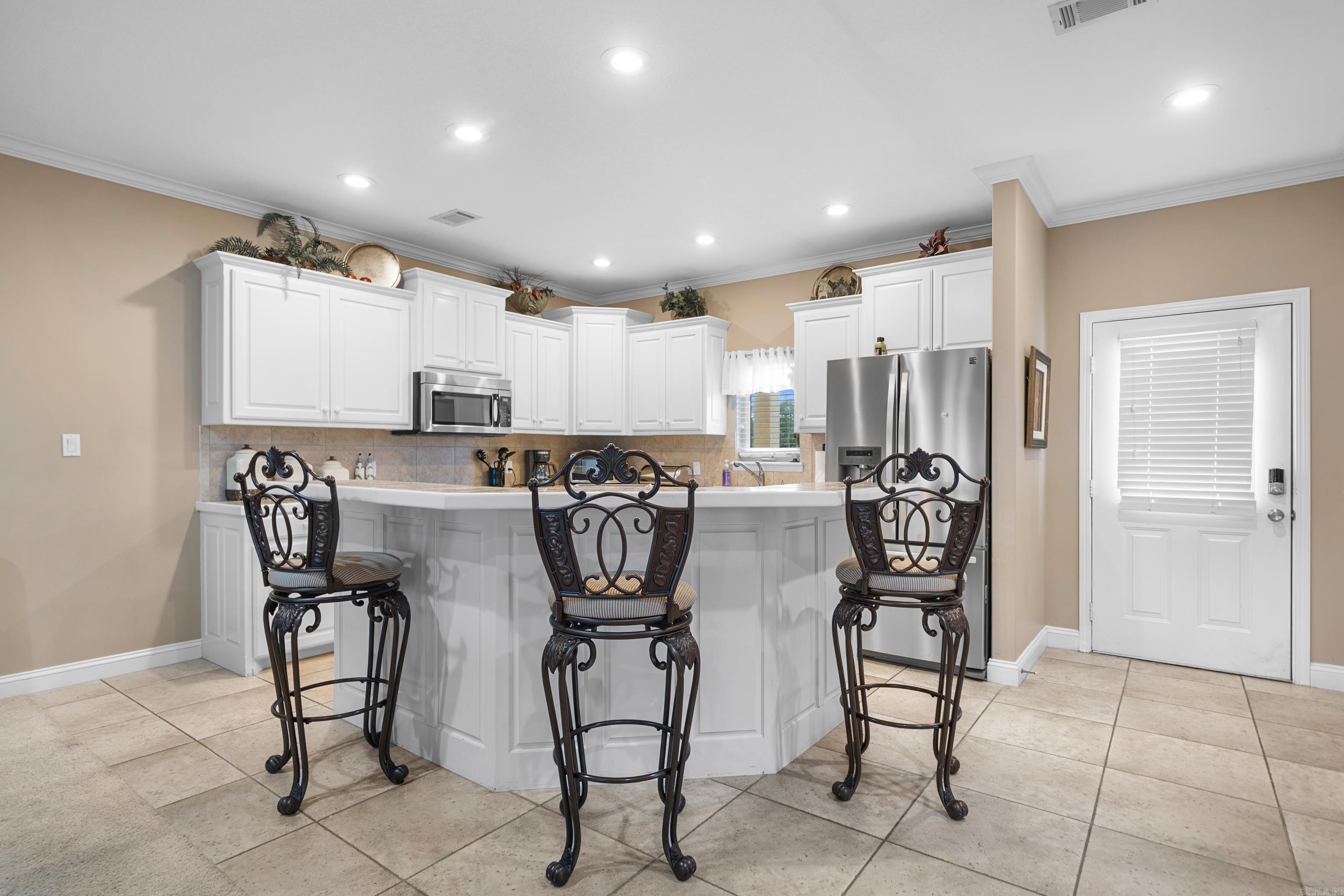 WATERS EDGE HPR - Residential