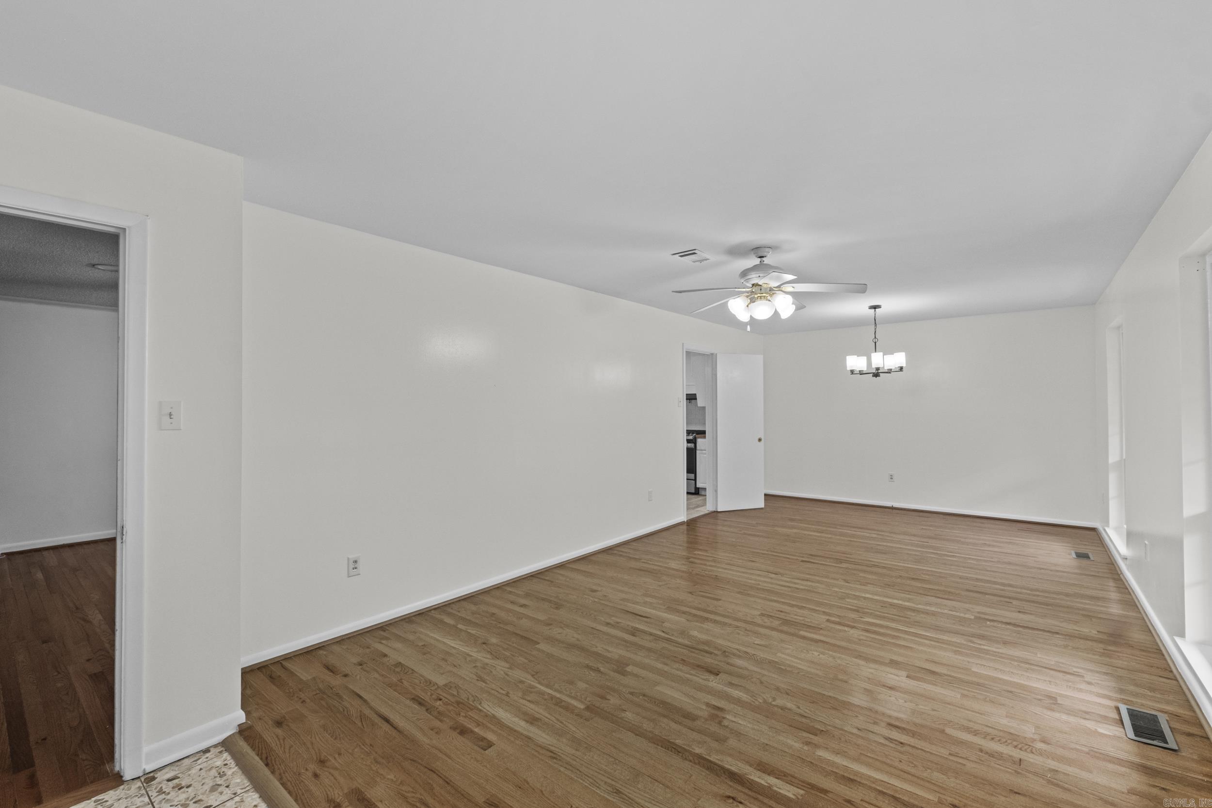 INDIAN HILLS - Residential