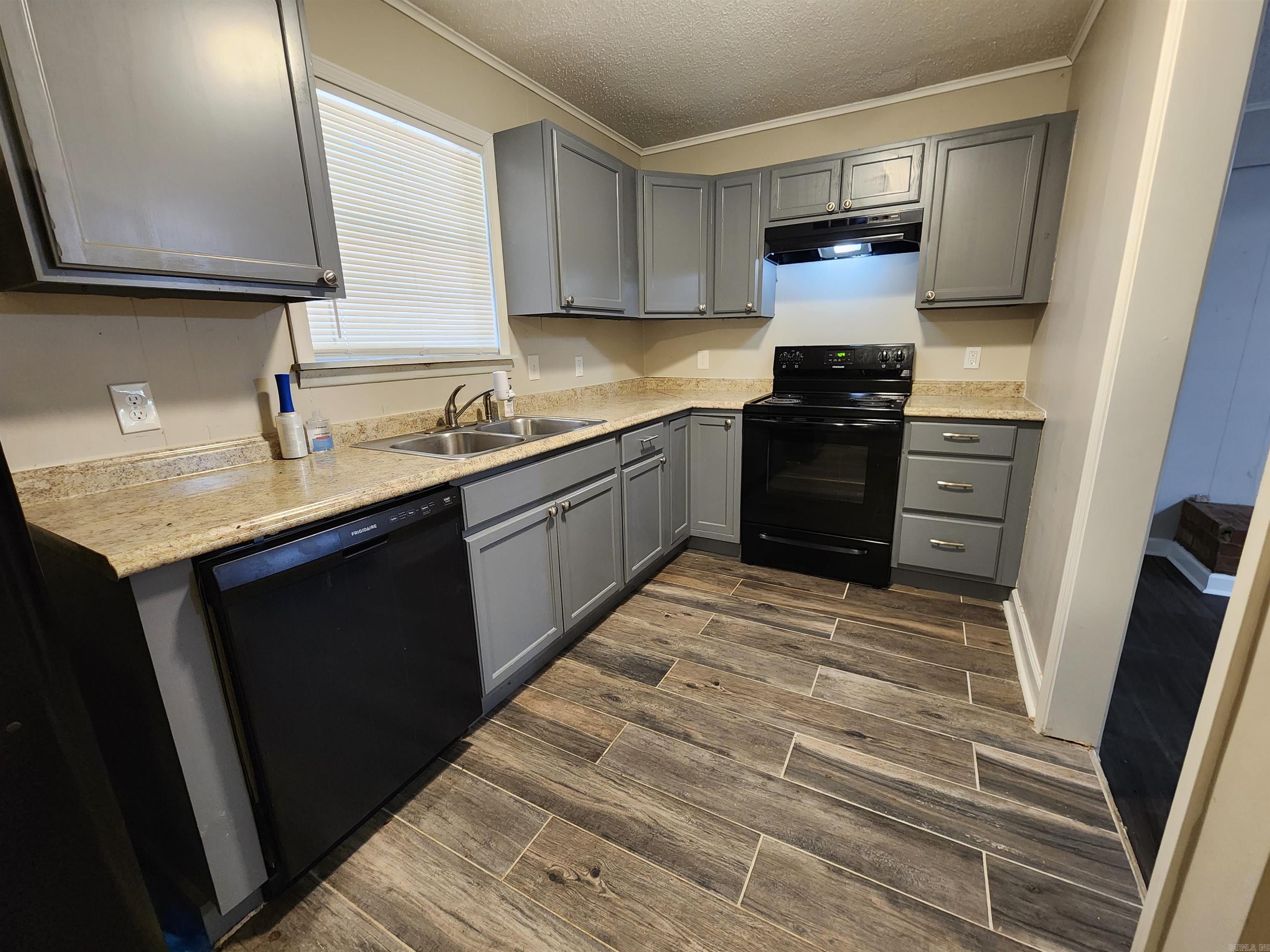 Desoto Terrace I - Residential Lease