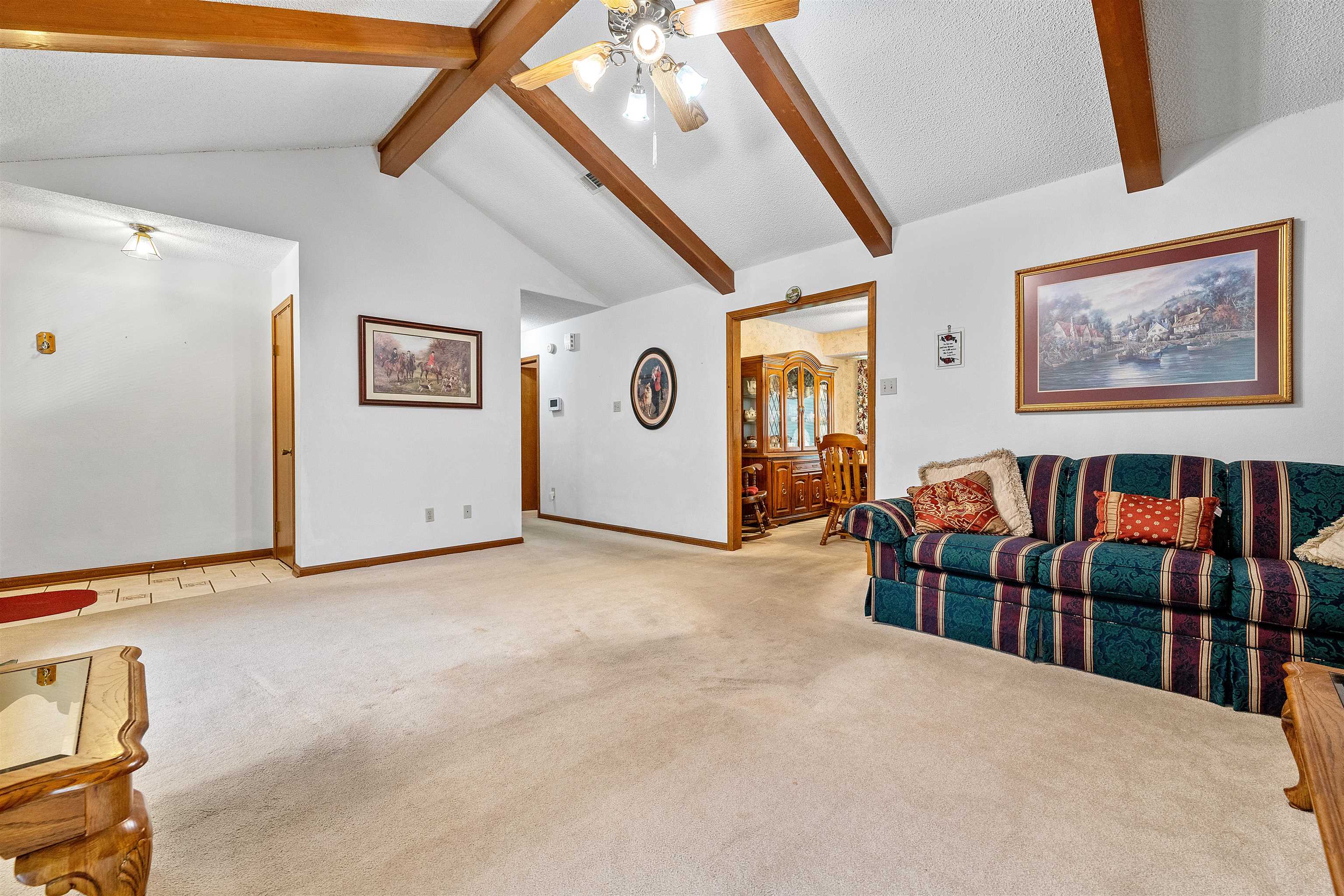 WOODLAND HILLS - Residential