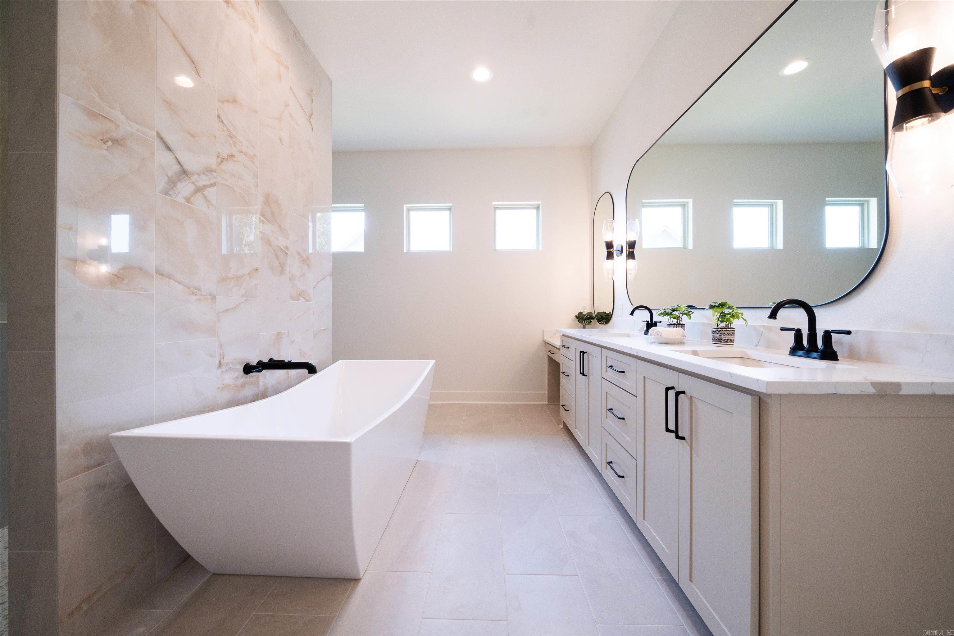 BEAR DEN ESTATES - Residential