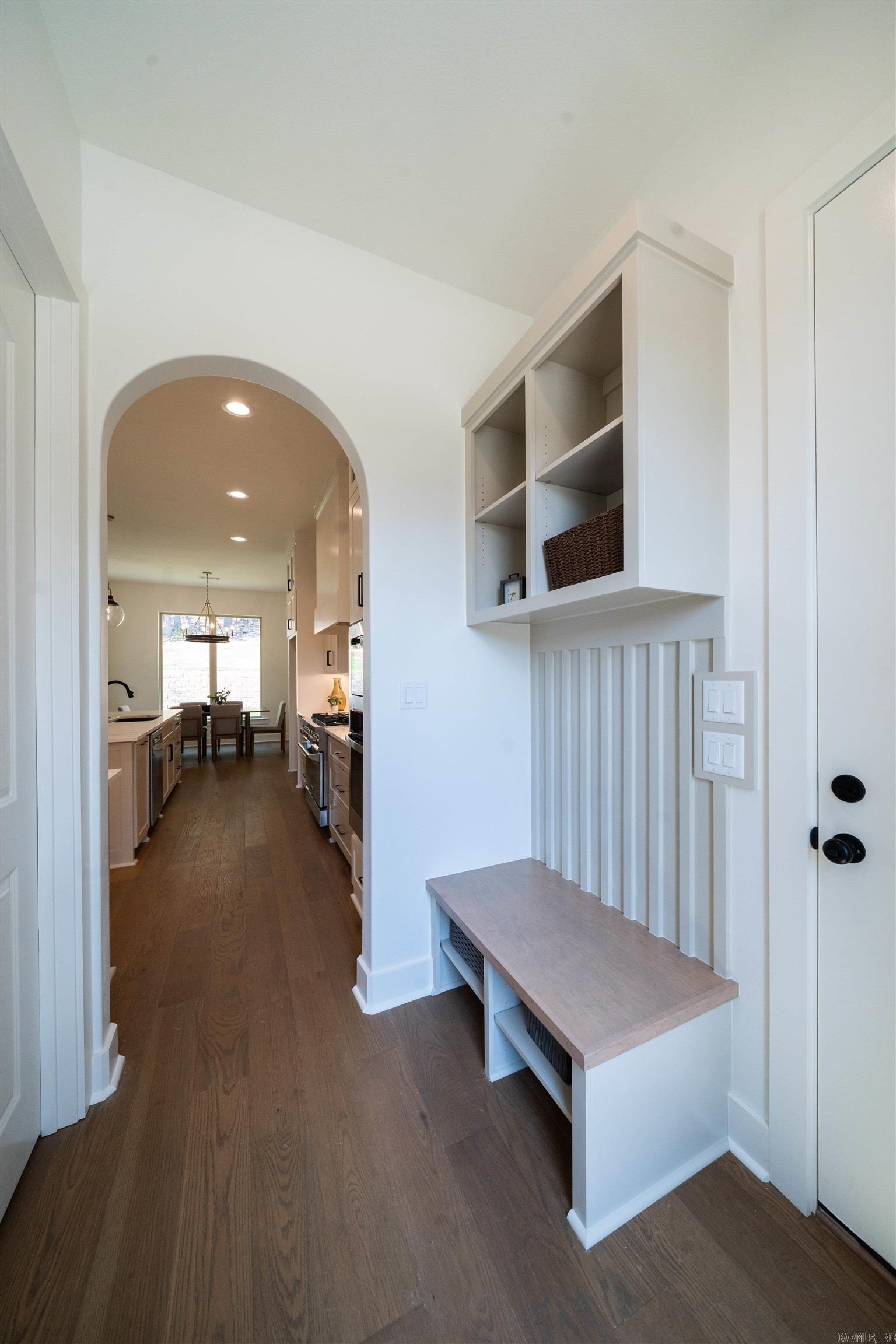 BEAR DEN ESTATES - Residential