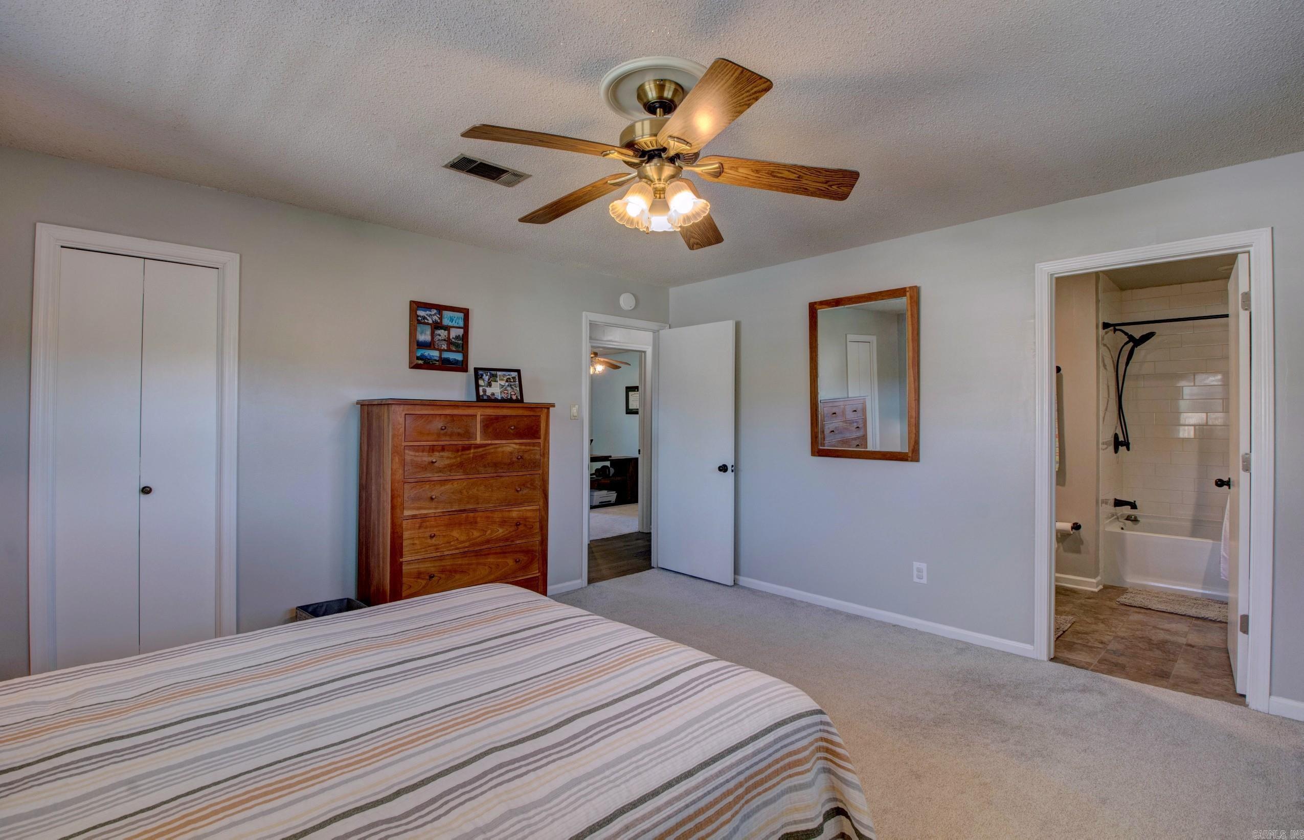 WALNUT VALLEY - Residential