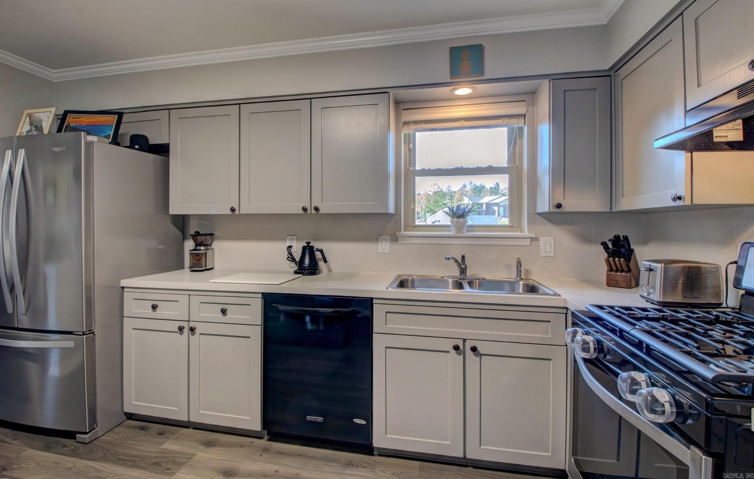 WALNUT VALLEY - Residential