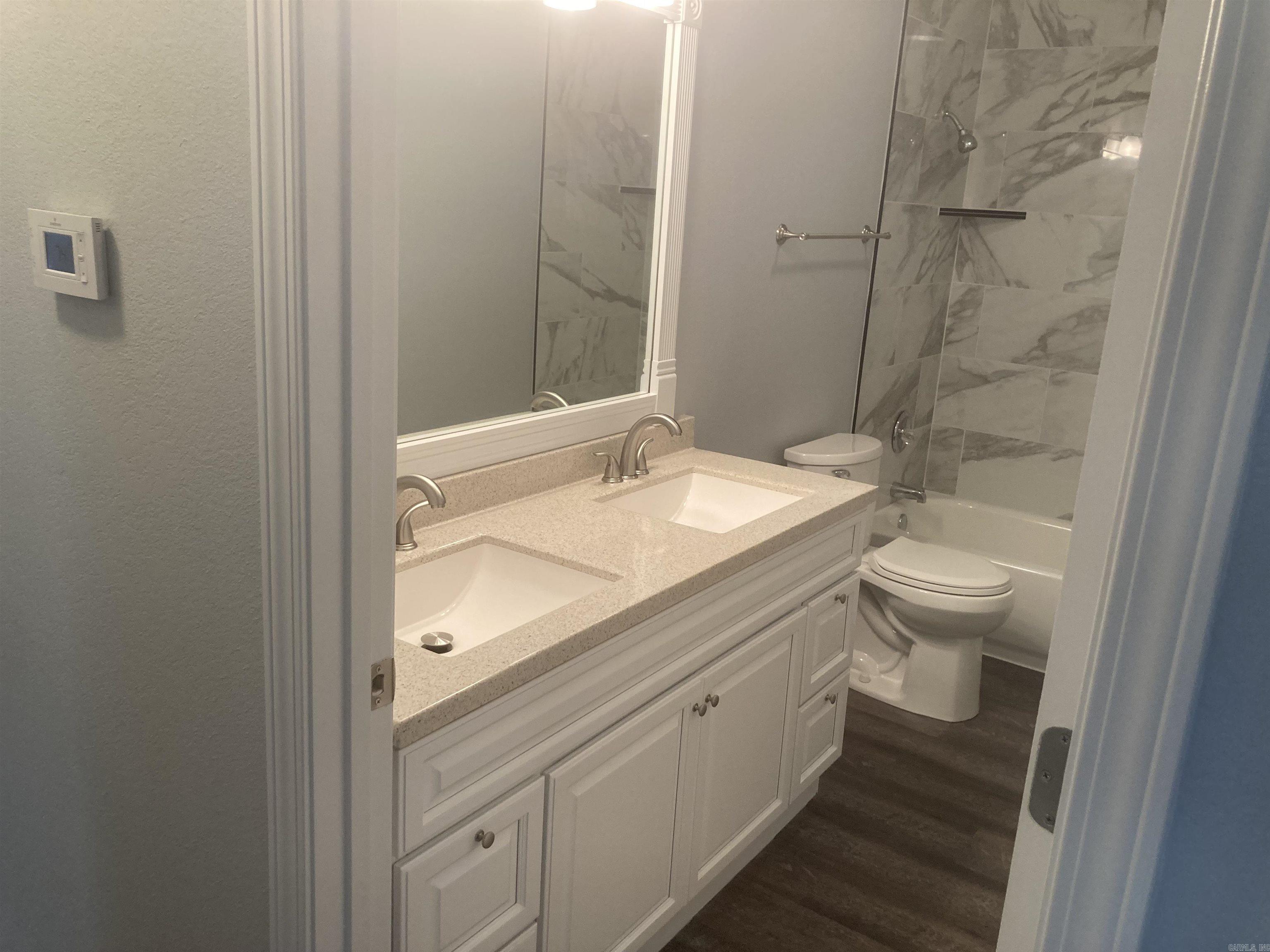 CARGILLS - Residential