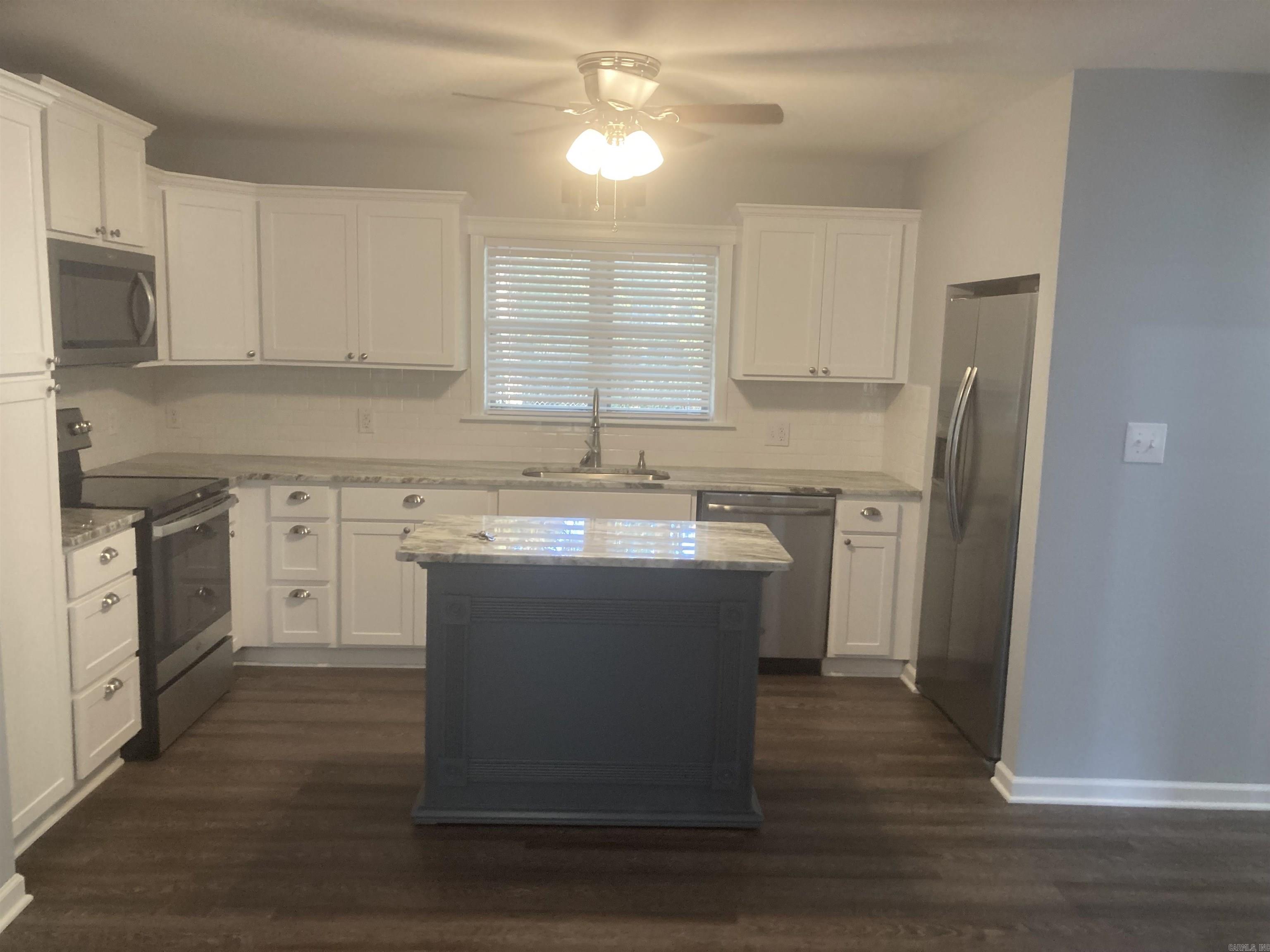 CARGILLS - Residential