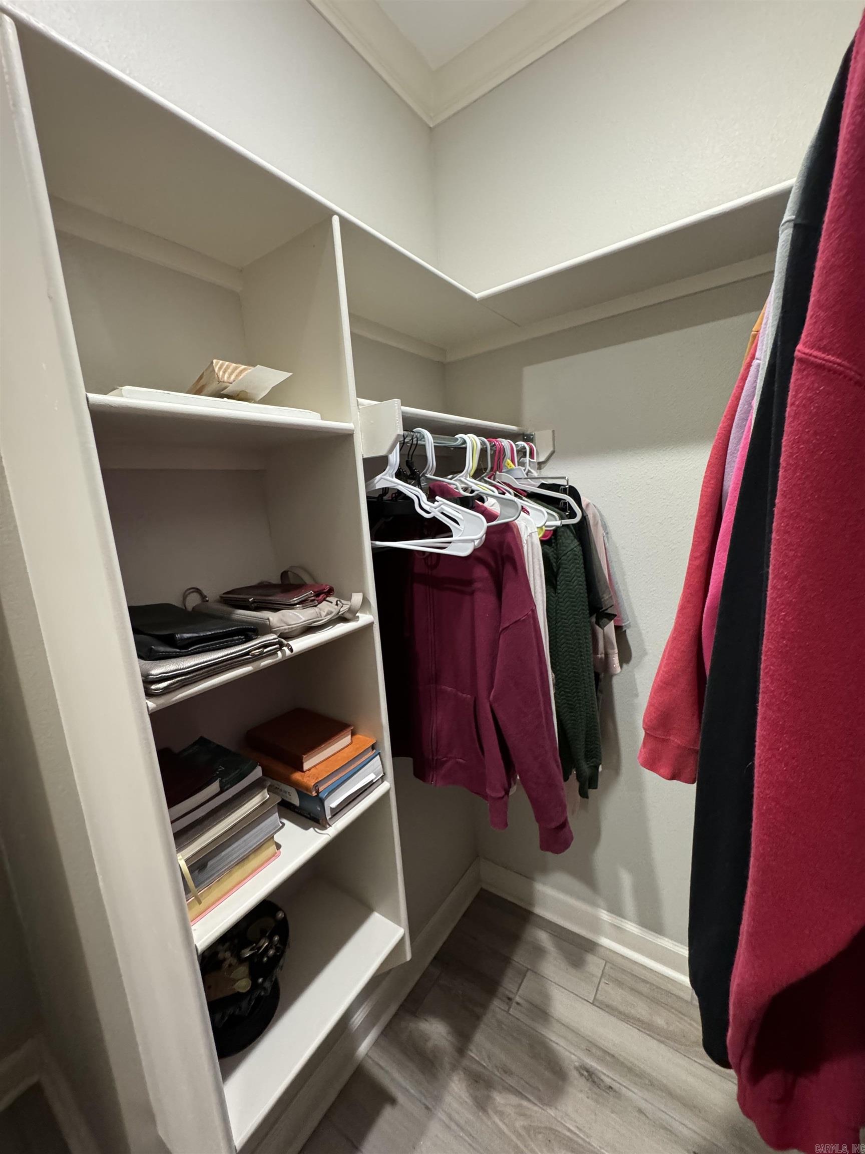 HIDDEN VALLEY ESTATES - Residential