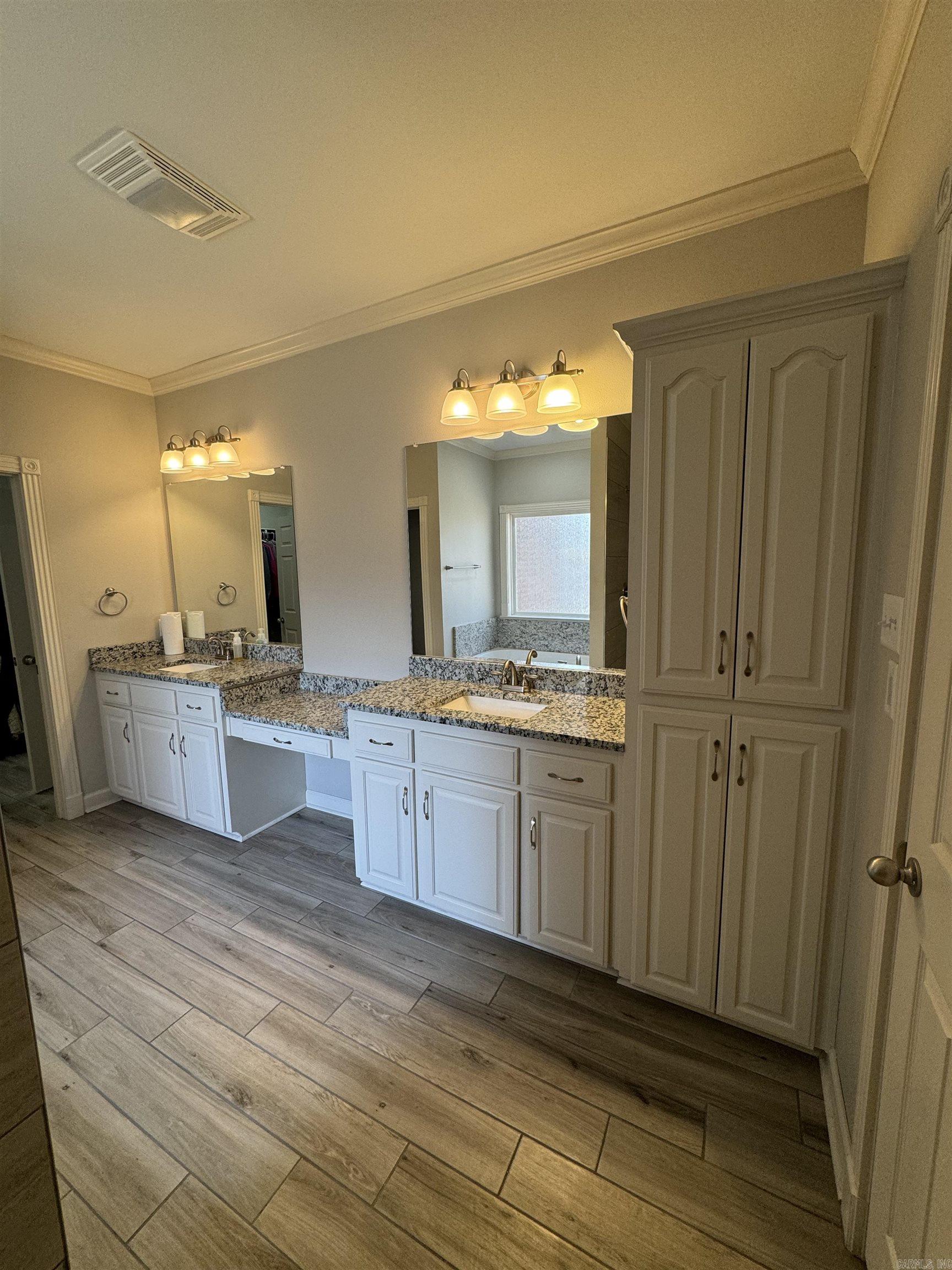 HIDDEN VALLEY ESTATES - Residential