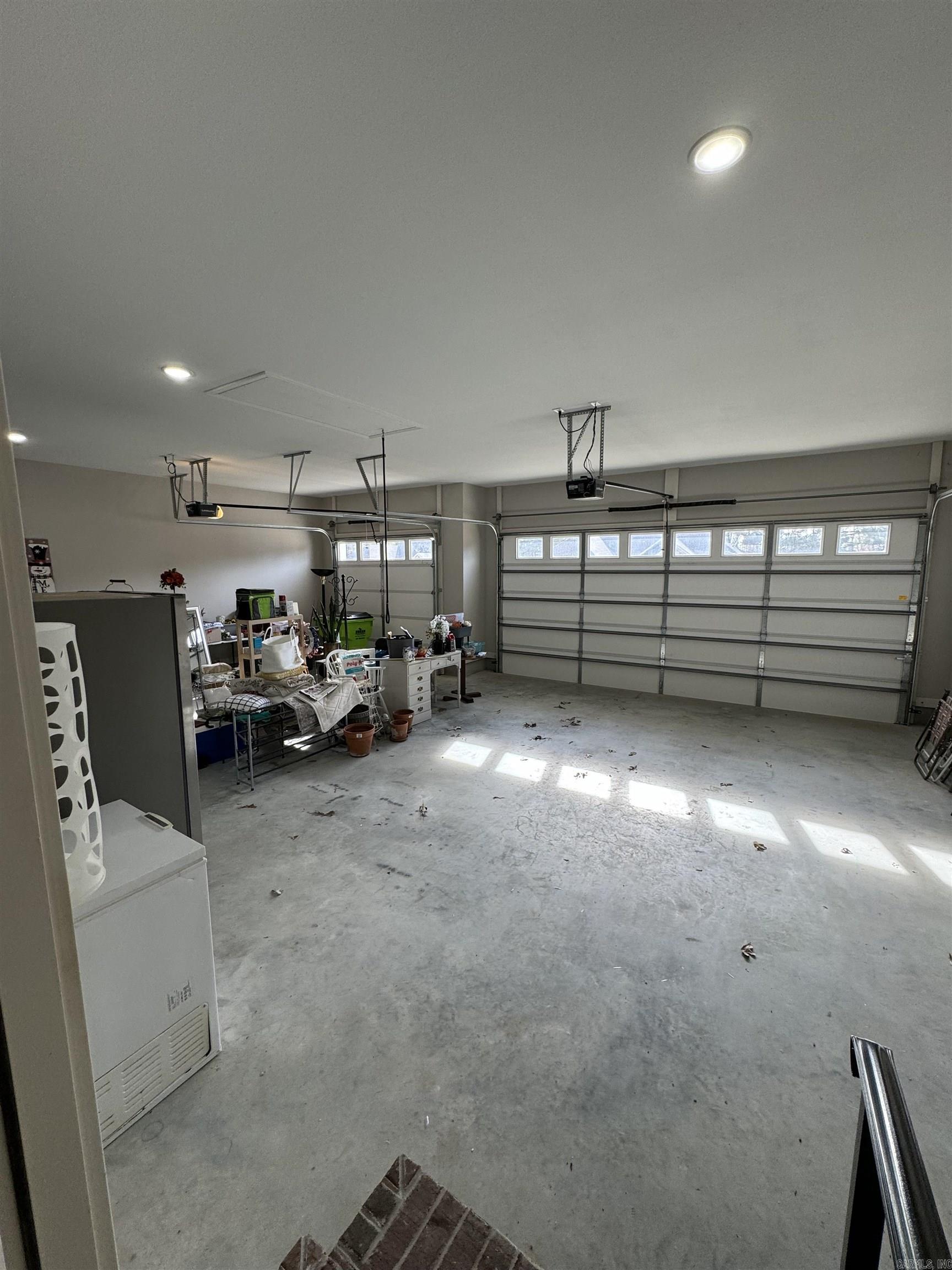 HIDDEN VALLEY ESTATES - Residential