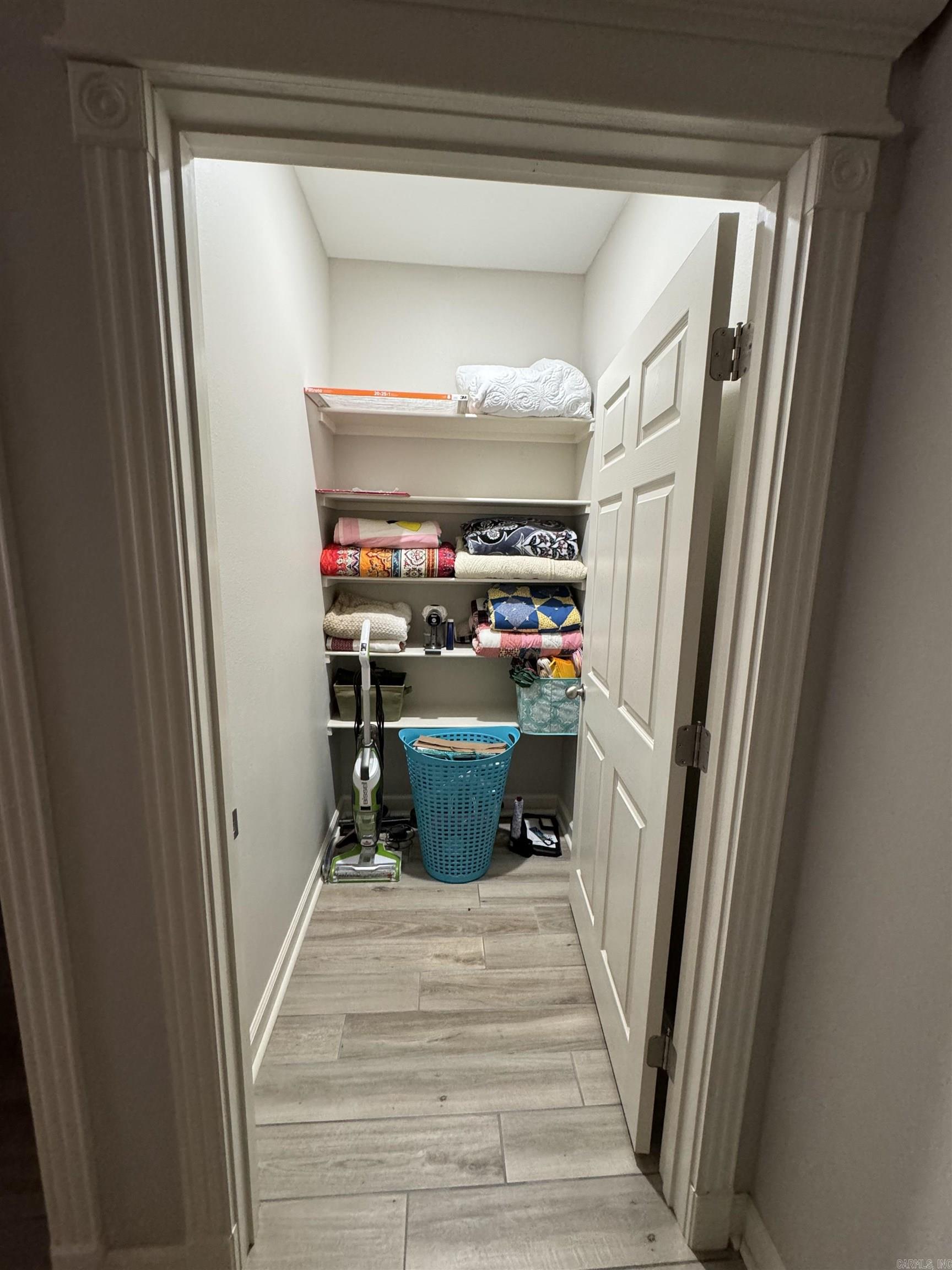 HIDDEN VALLEY ESTATES - Residential