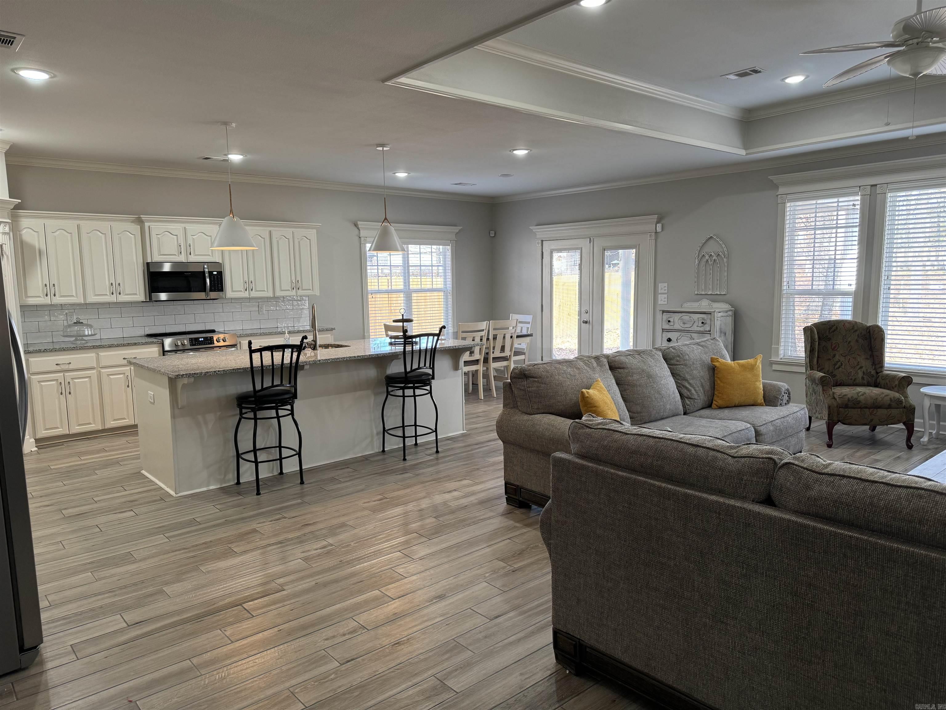 HIDDEN VALLEY ESTATES - Residential