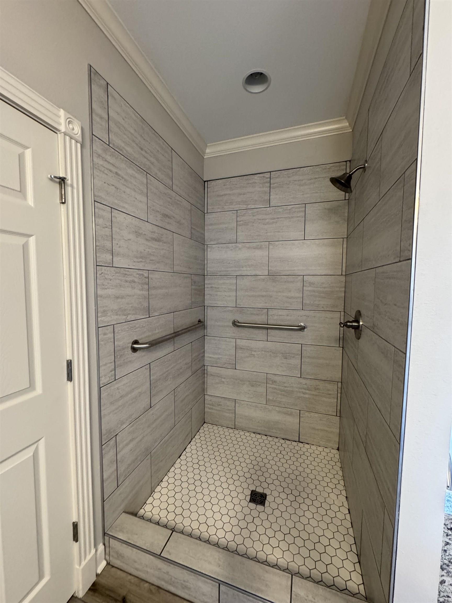 HIDDEN VALLEY ESTATES - Residential