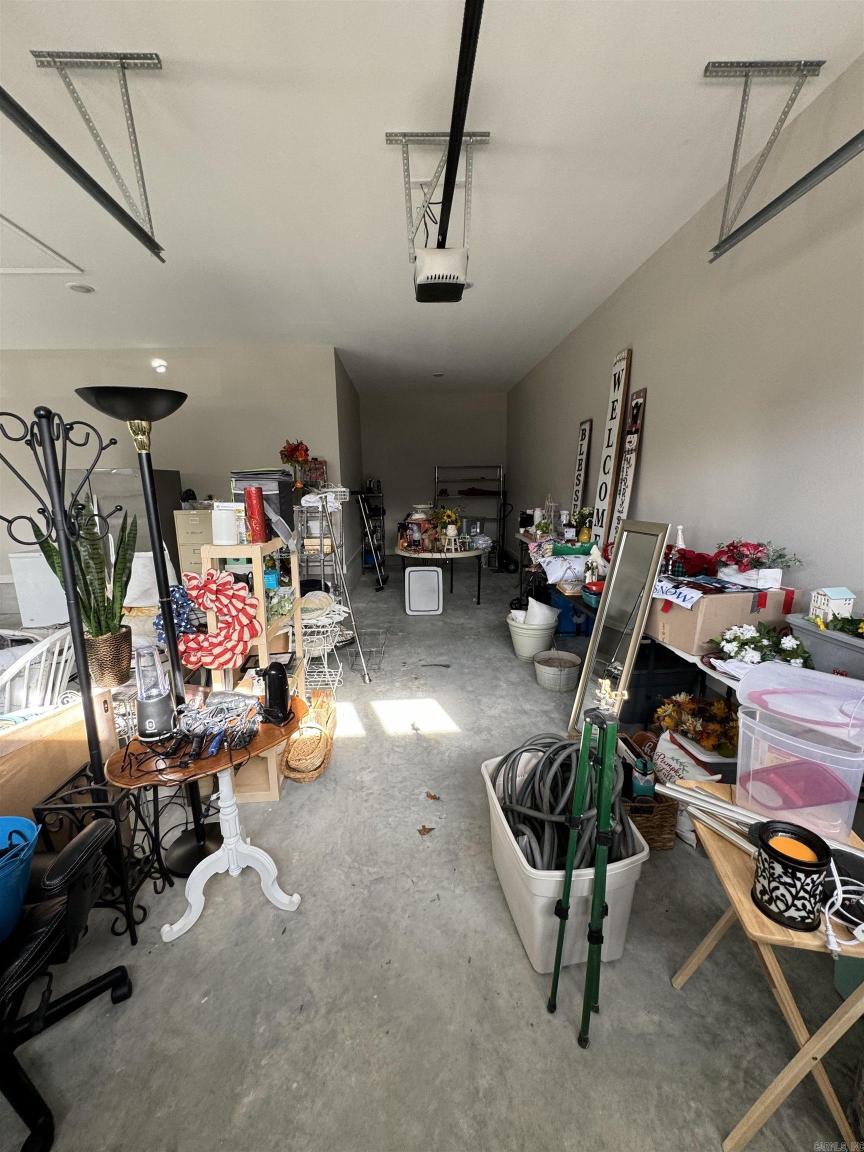 HIDDEN VALLEY ESTATES - Residential