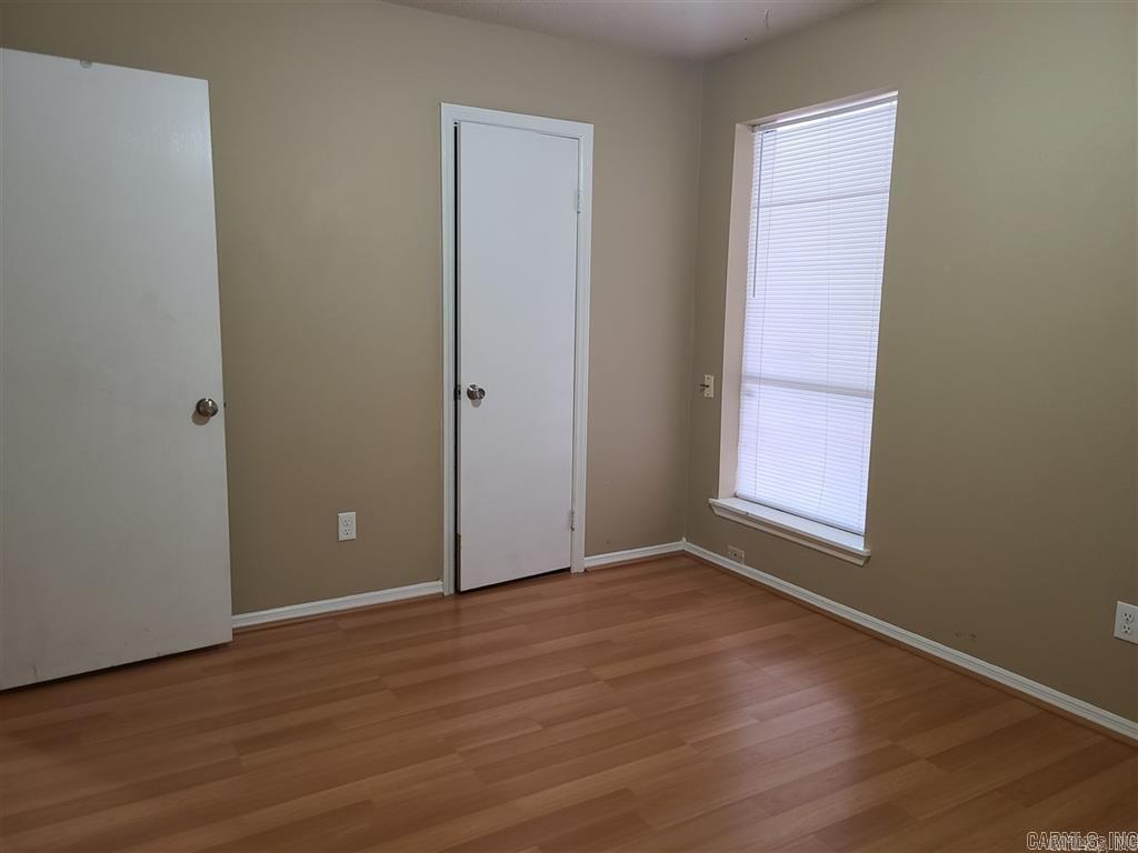 STONEWALL - Residential