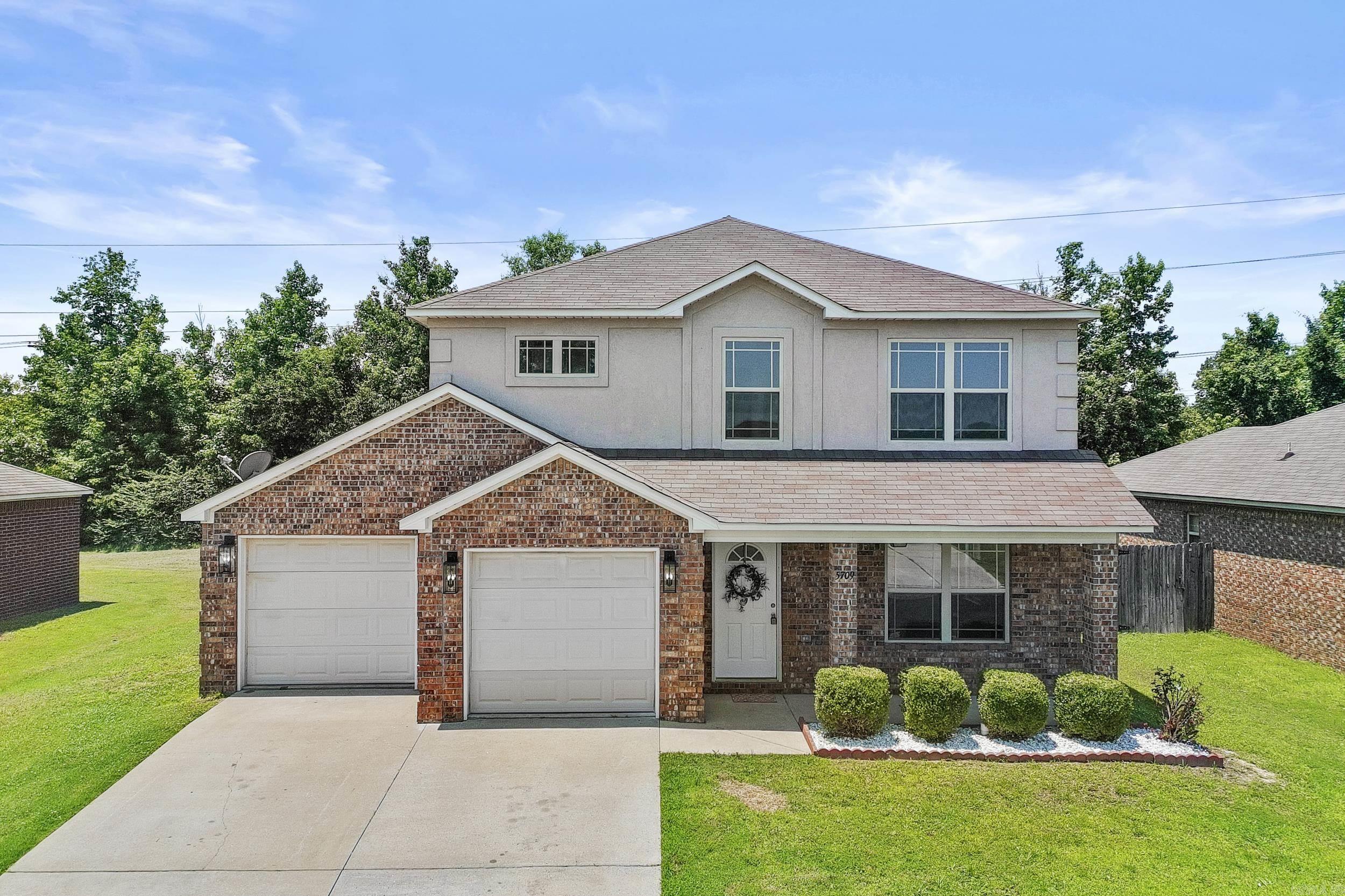 TRAMMEL ESTATES - Residential