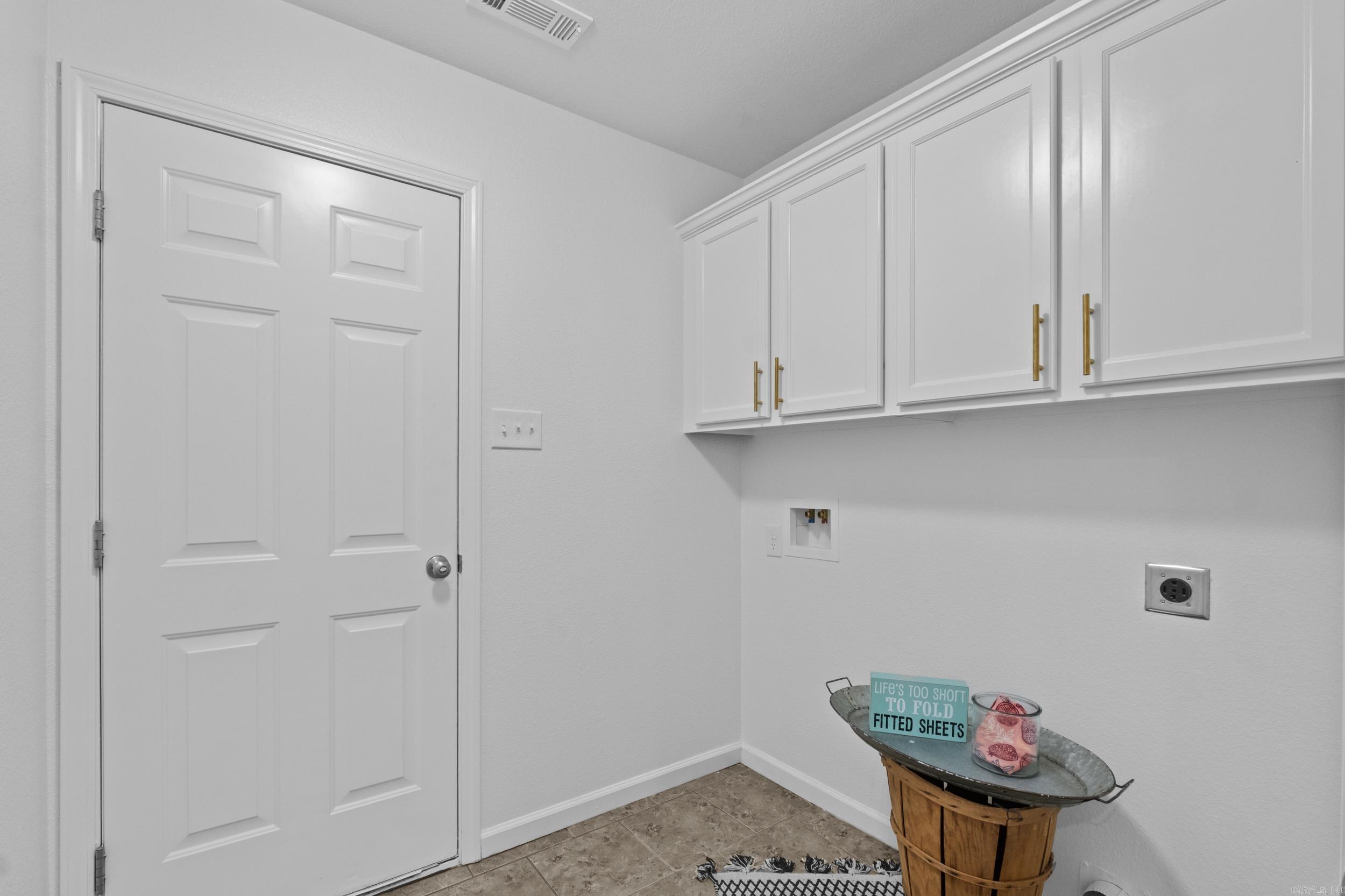 TRAMMEL ESTATES - Residential