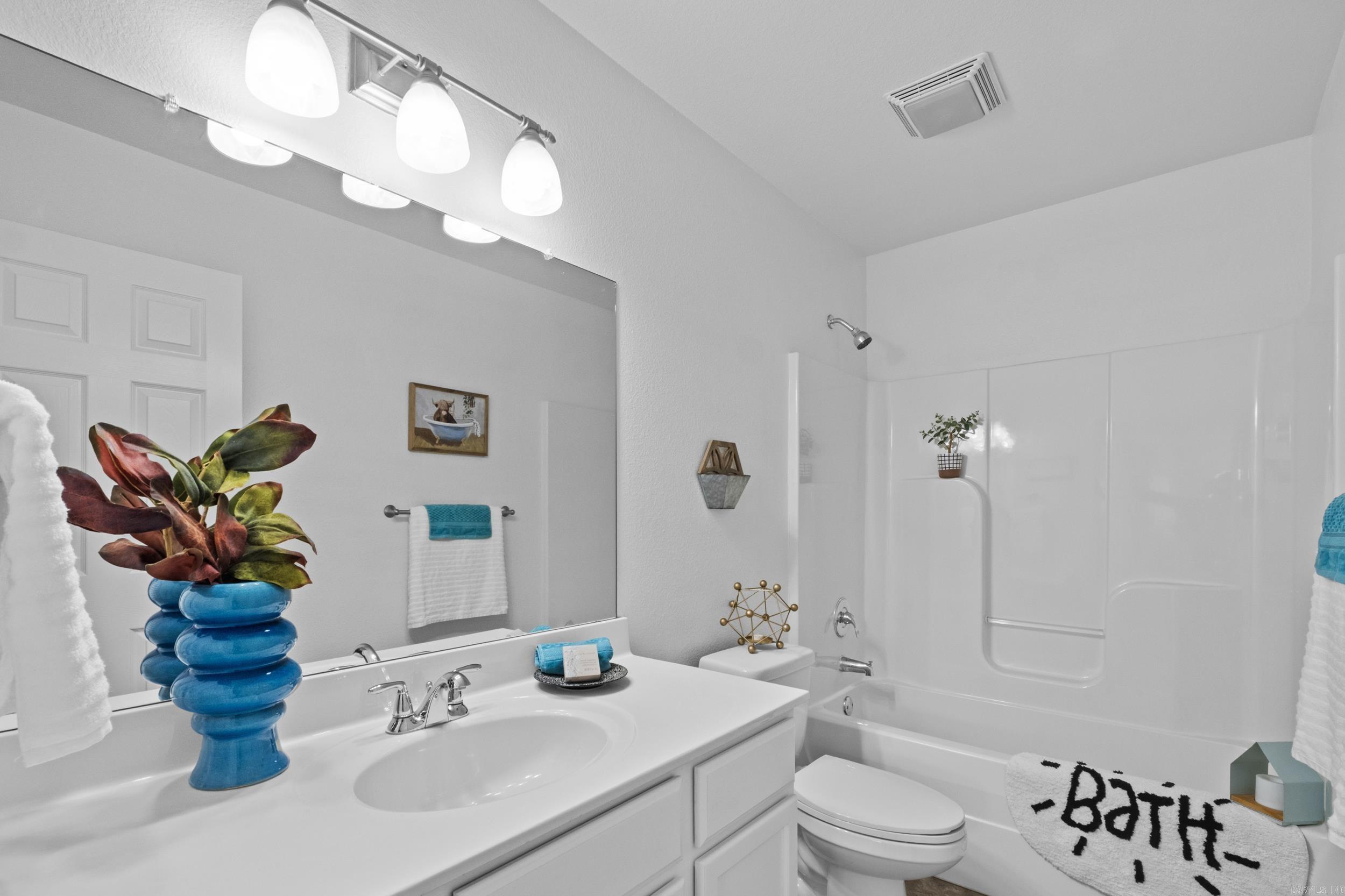 TRAMMEL ESTATES - Residential