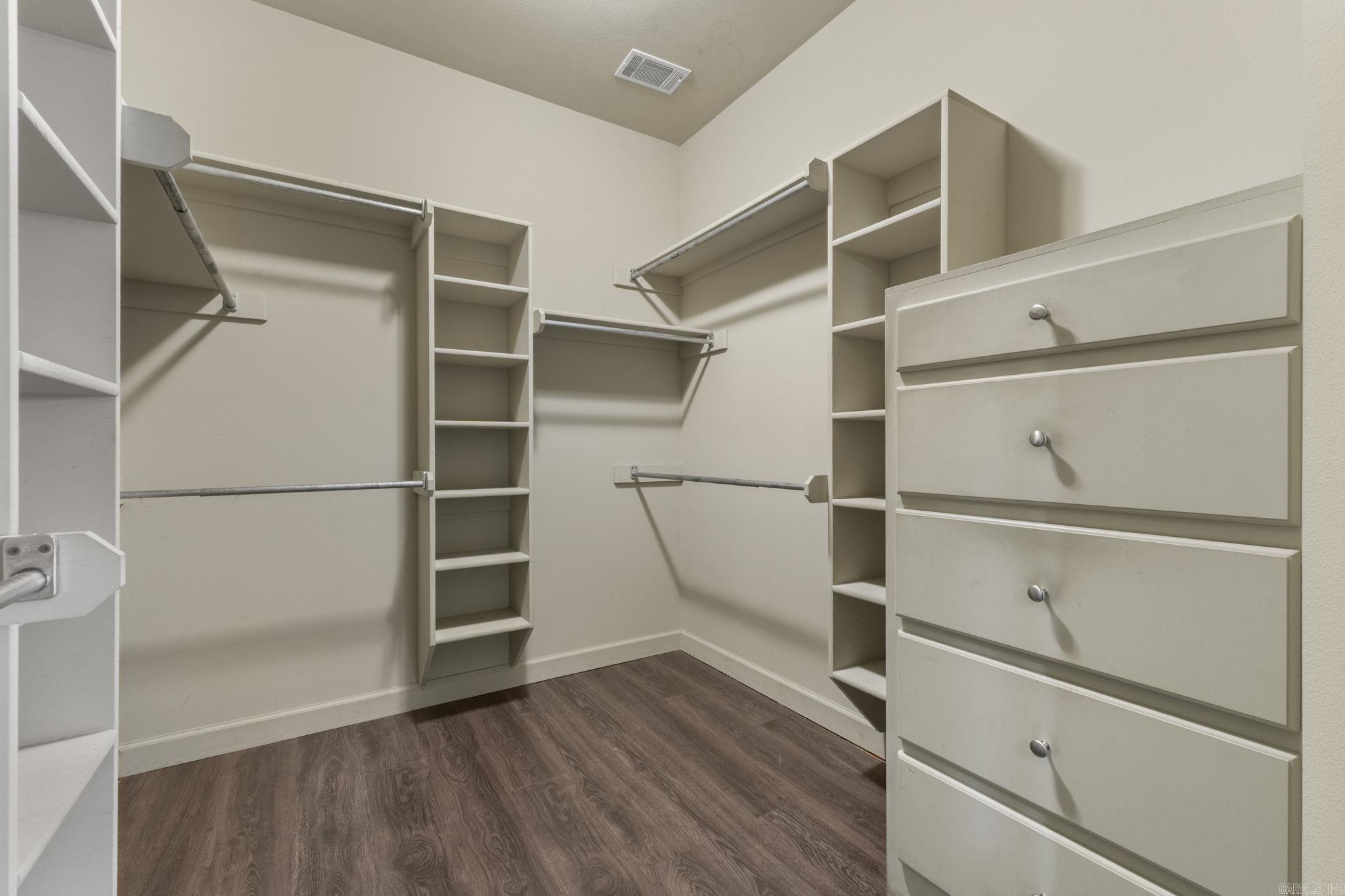 VALLEY RIDGE ESTATES - Residential