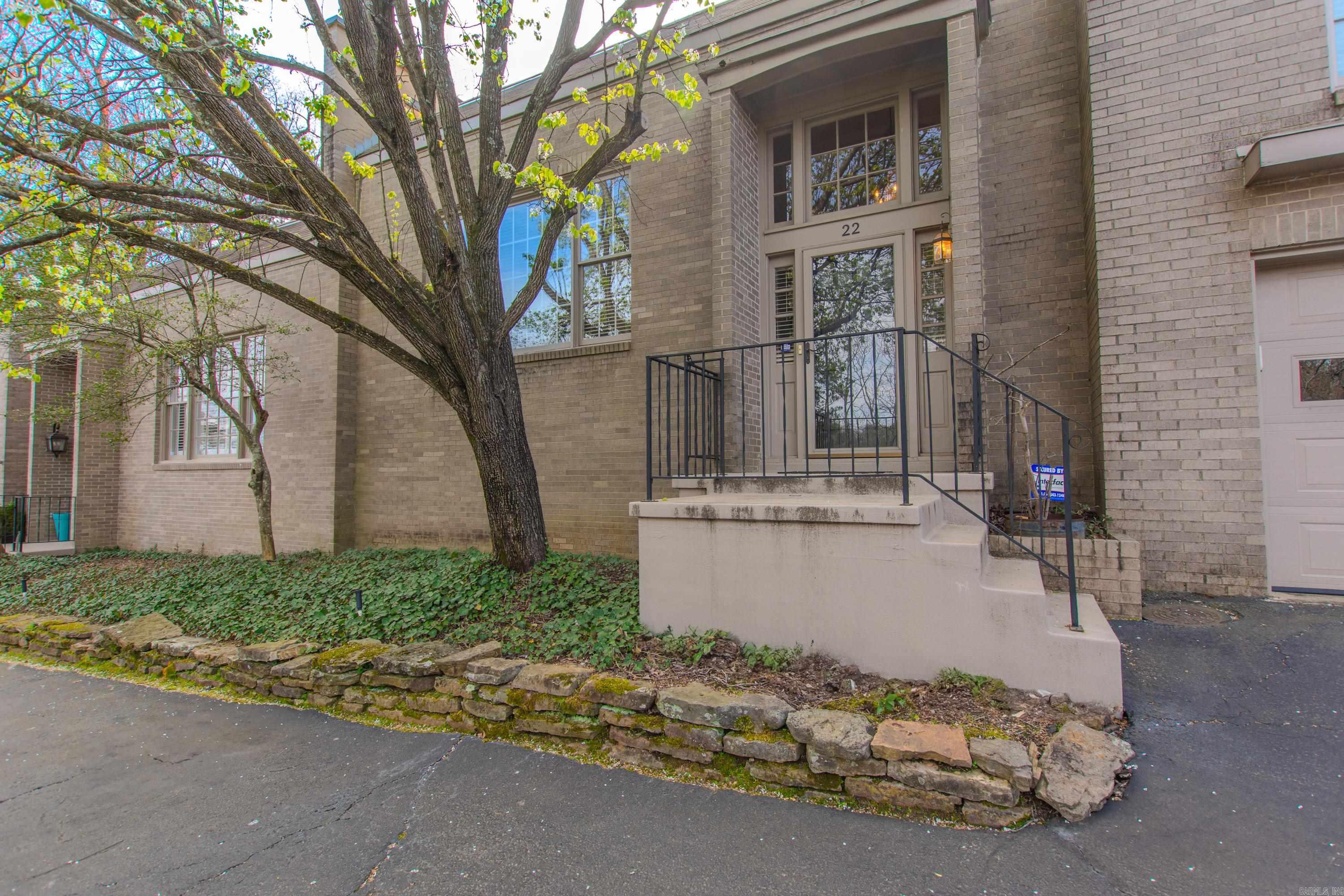 Townhouses in Park HPR - Residential