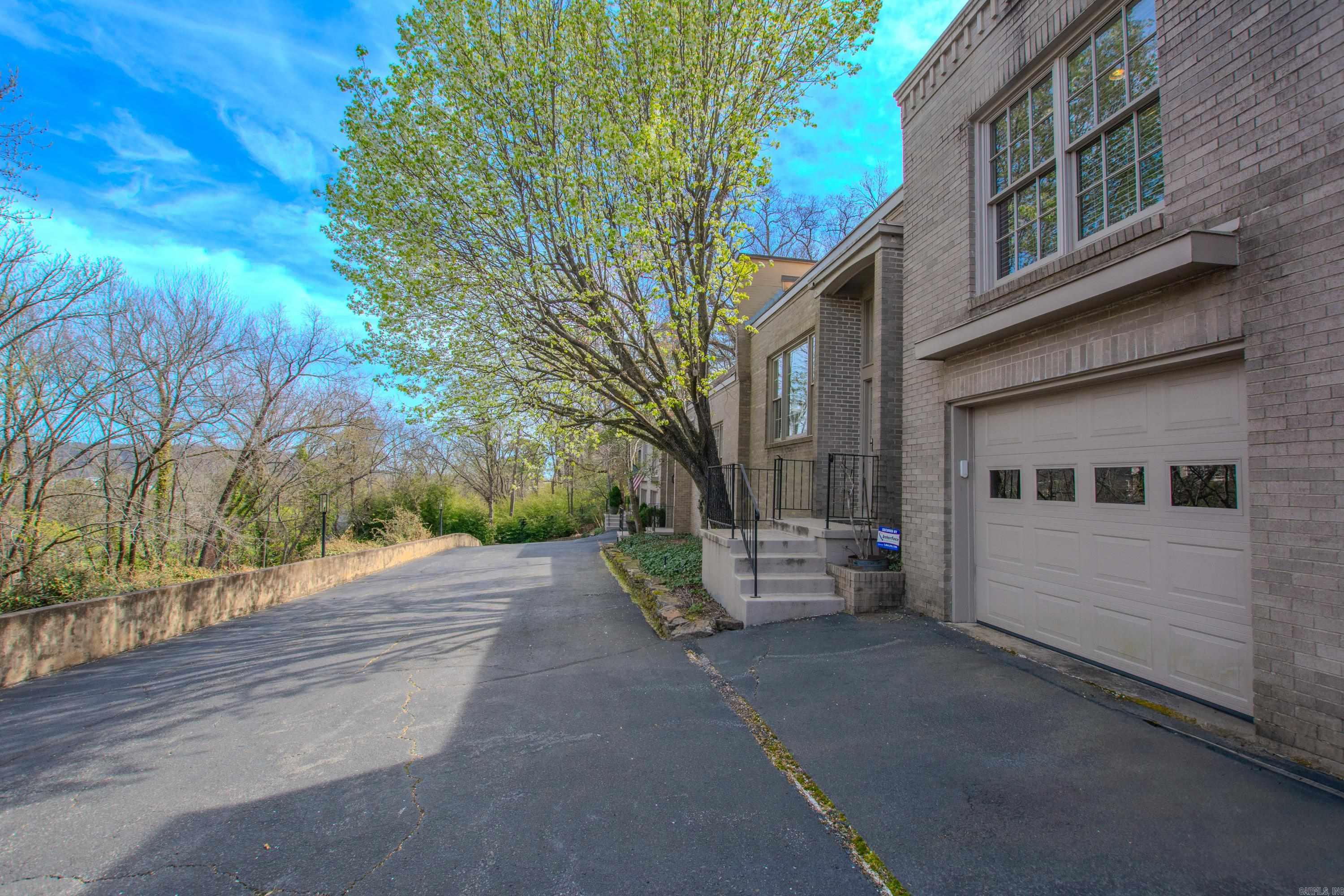 Townhouses in Park HPR - Residential