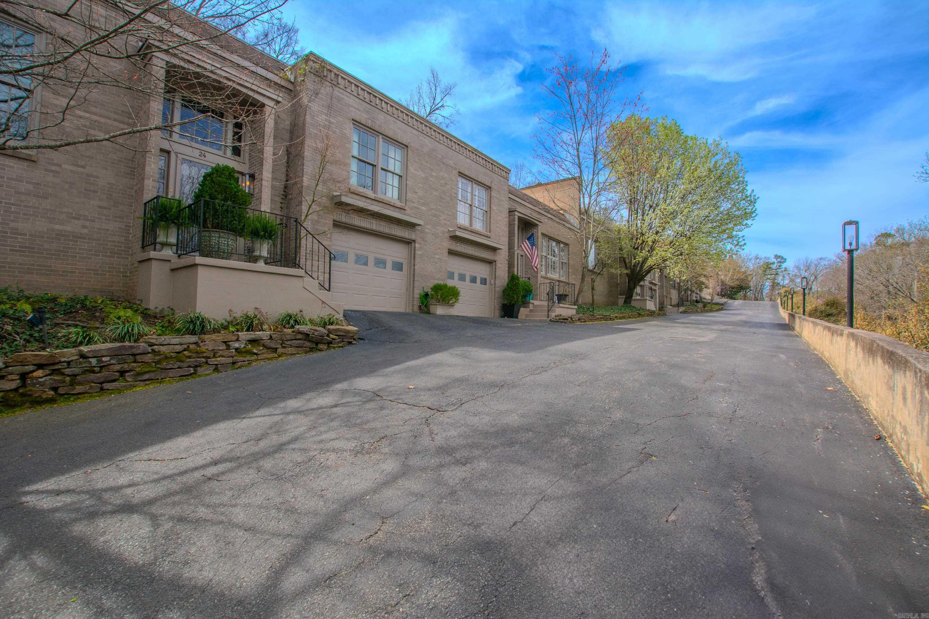 Townhouses in Park HPR - Residential