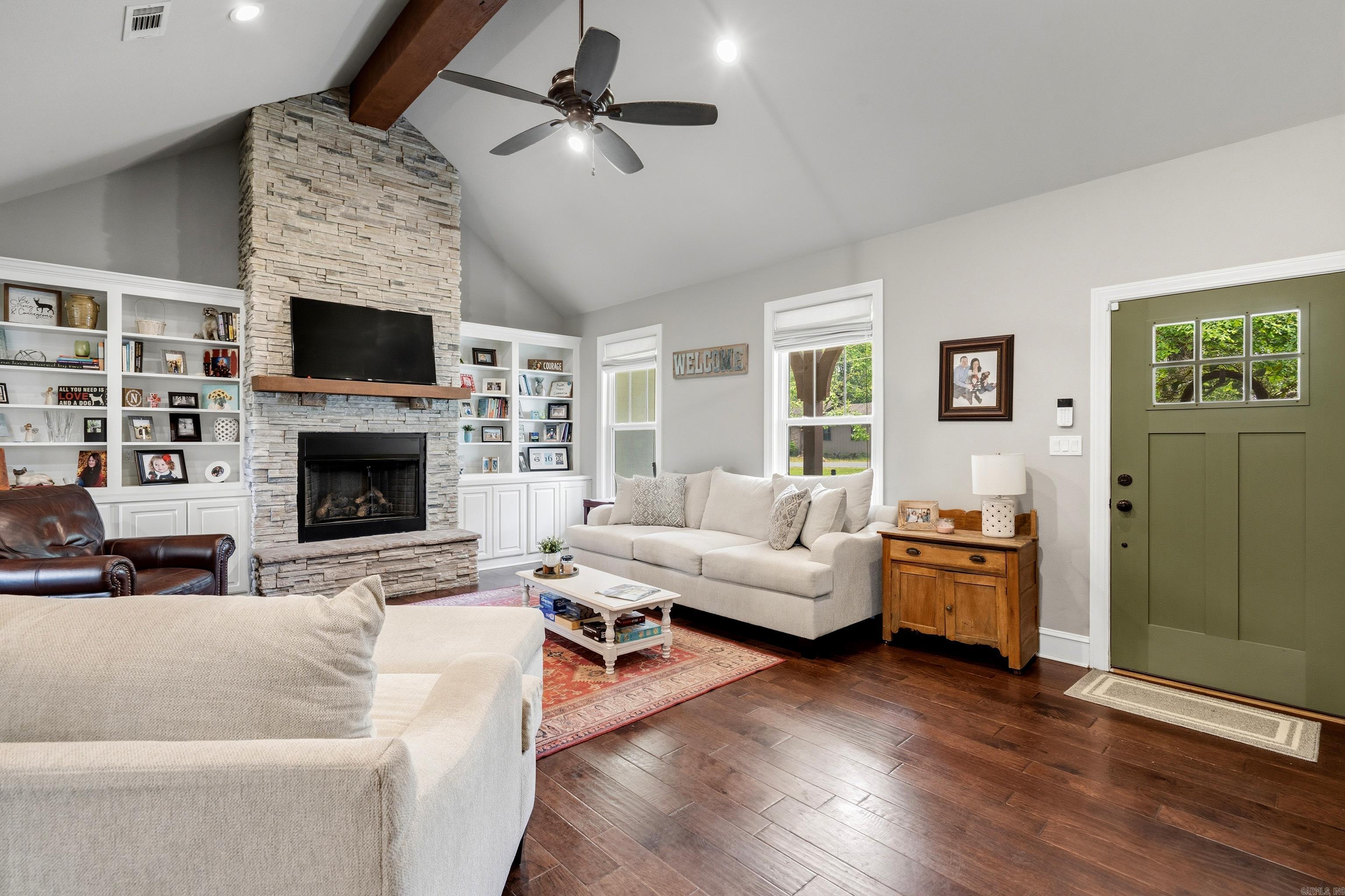 SHERRY ANN BEACH - Residential