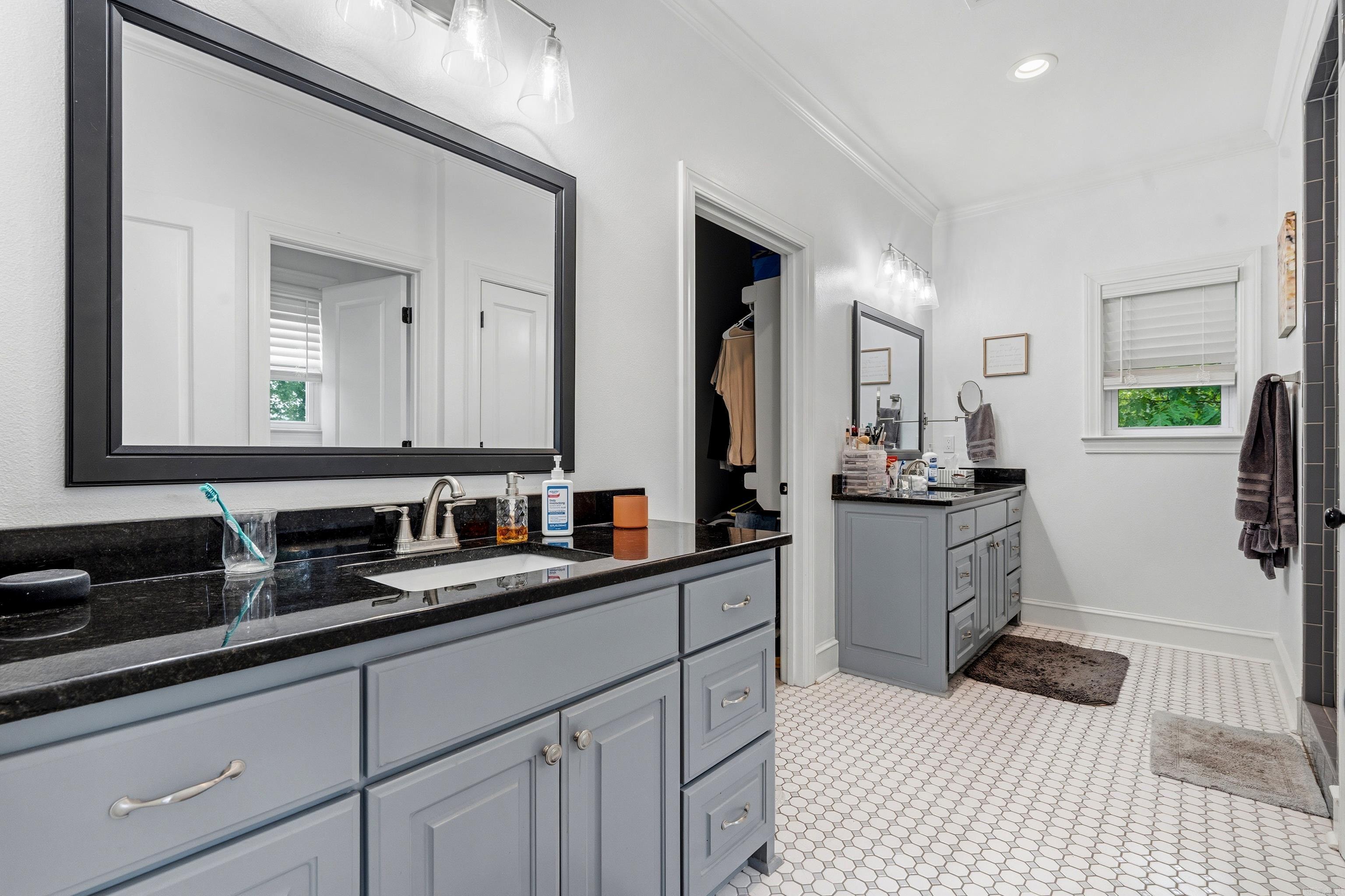 SHERRY ANN BEACH - Residential