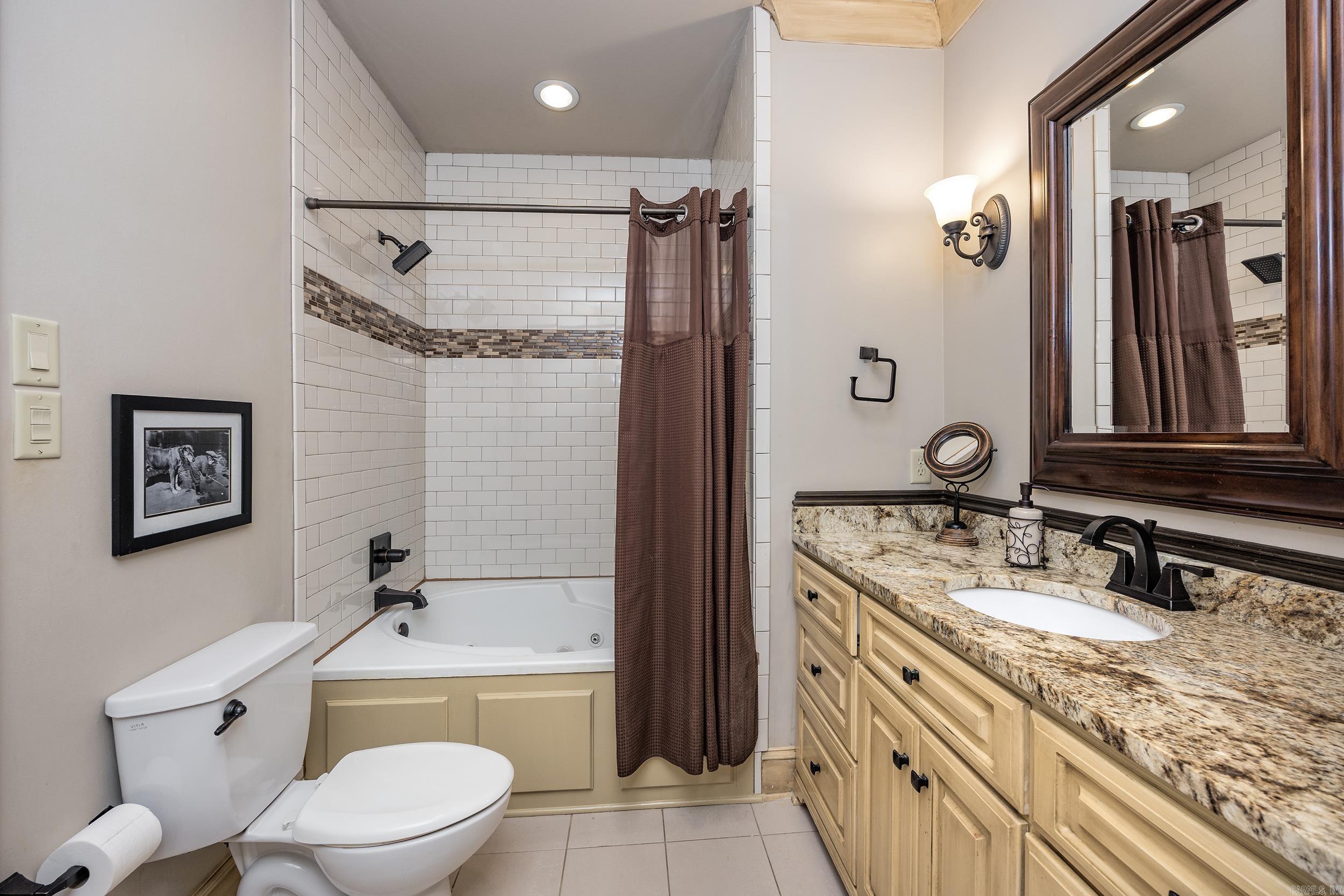 CHENAL VALLEY SOLOGNE CIRCLE - Residential