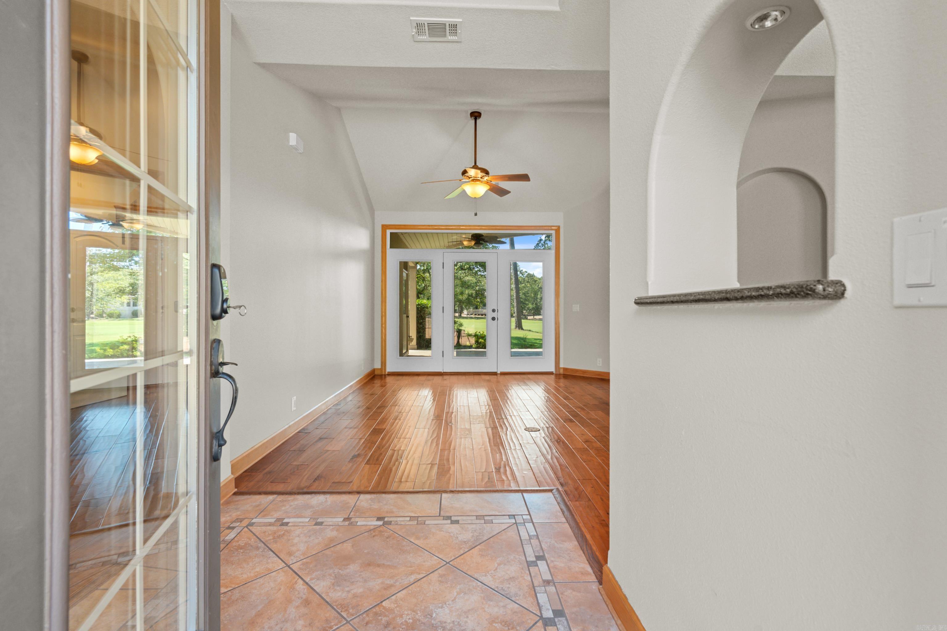 Isabella Courts - Residential