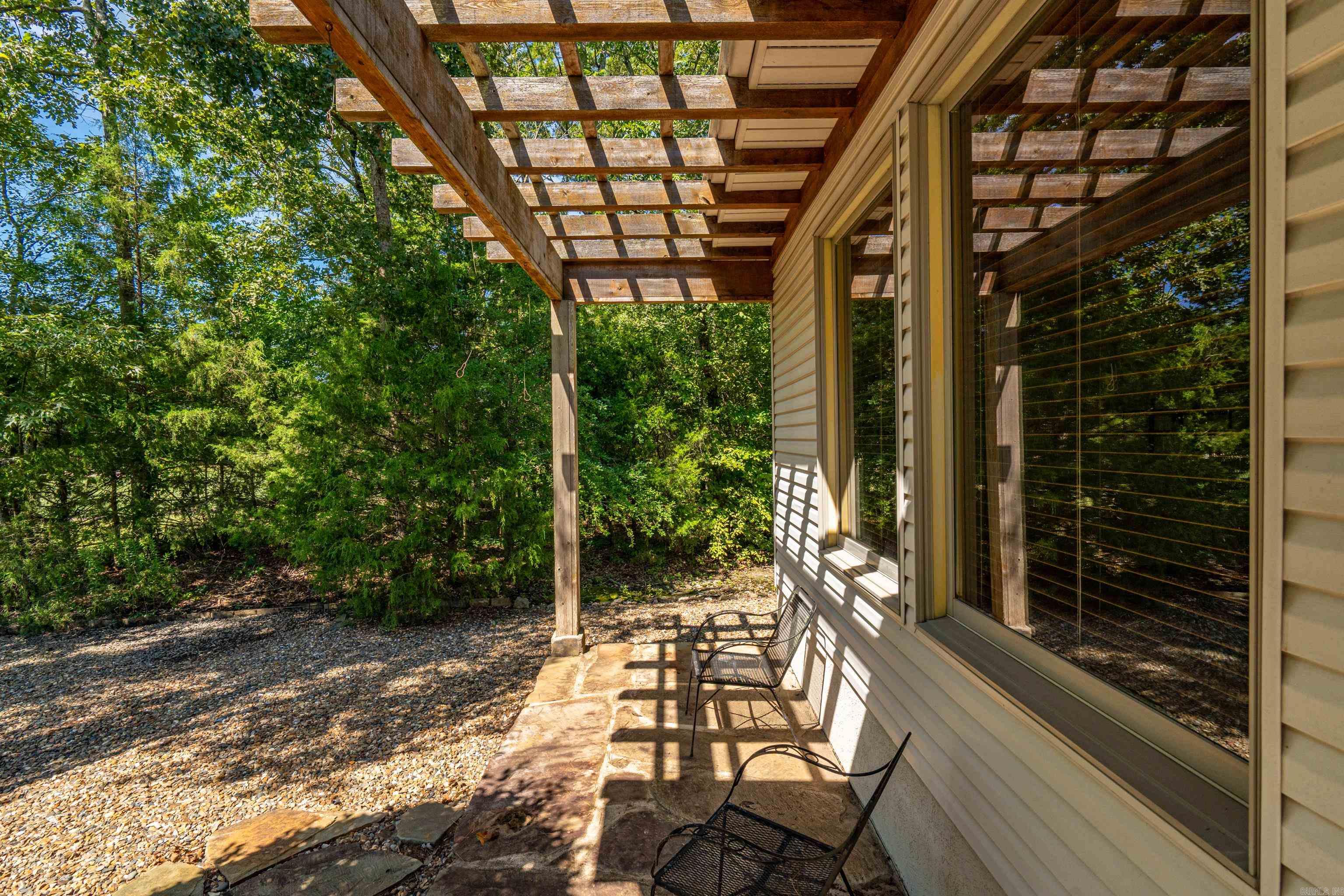 Isabella Courts - Residential