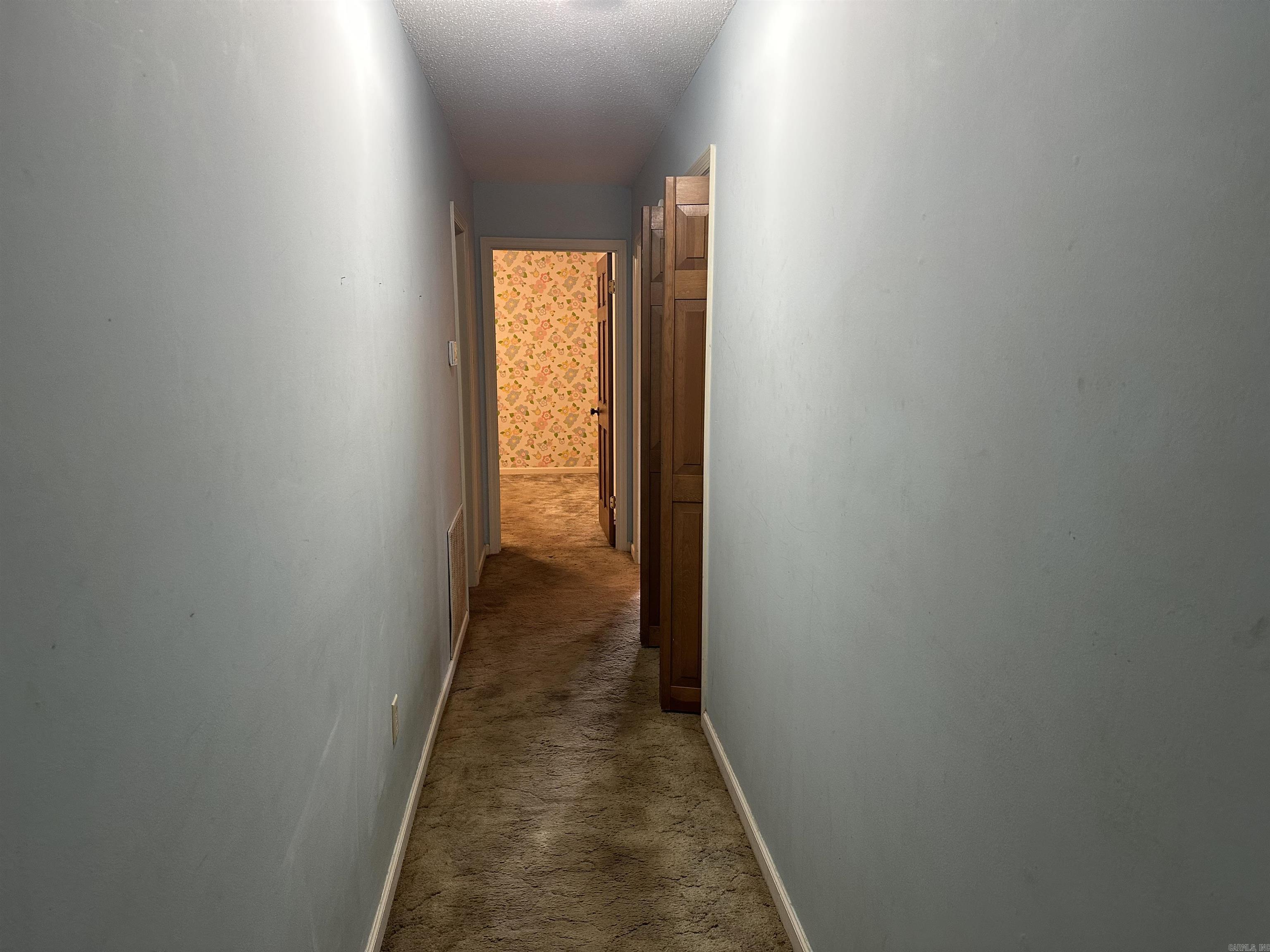 INDIAN HILLS - Residential