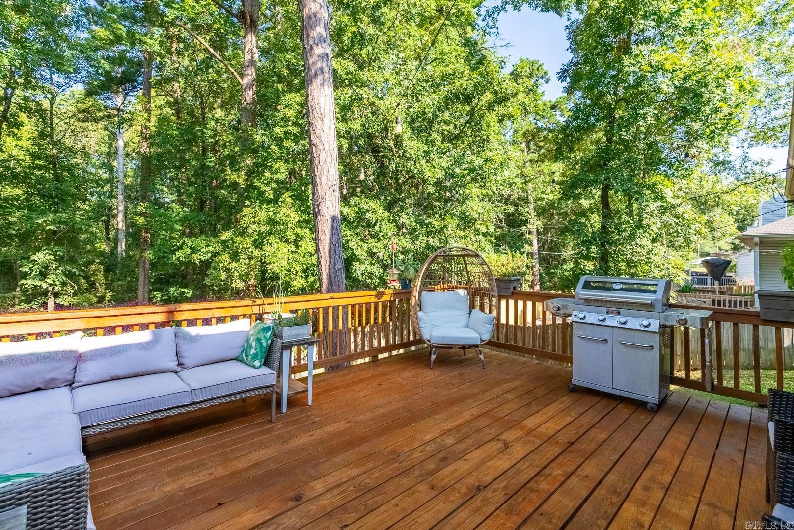 WESTHAMPTON - Residential