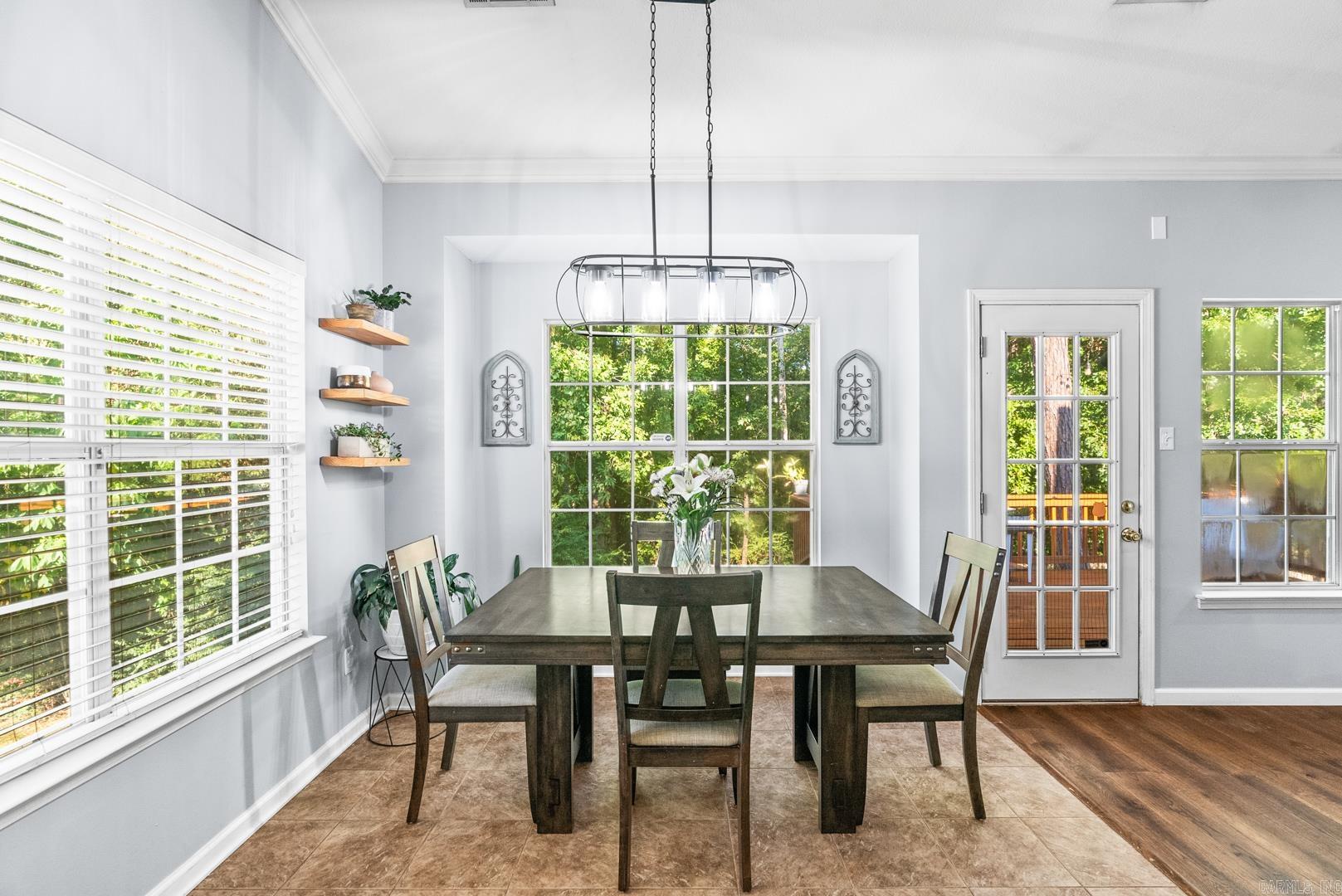 WESTHAMPTON - Residential