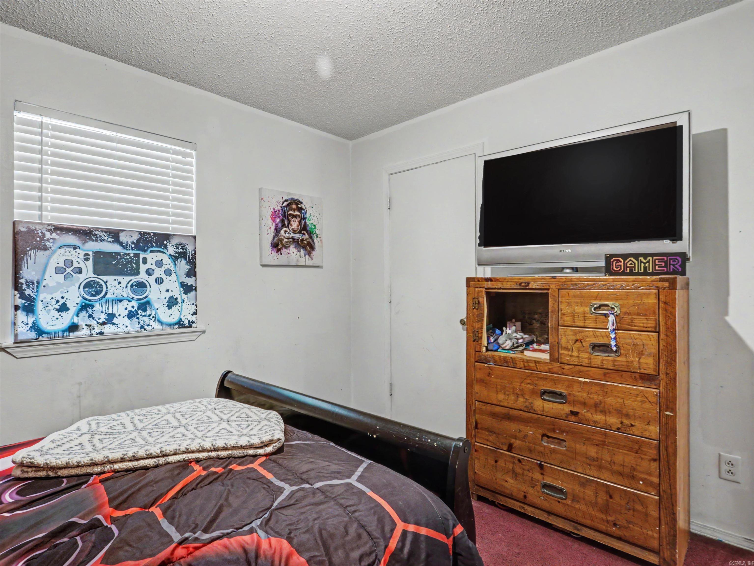 WOODRIDGE ESTATES - Residential