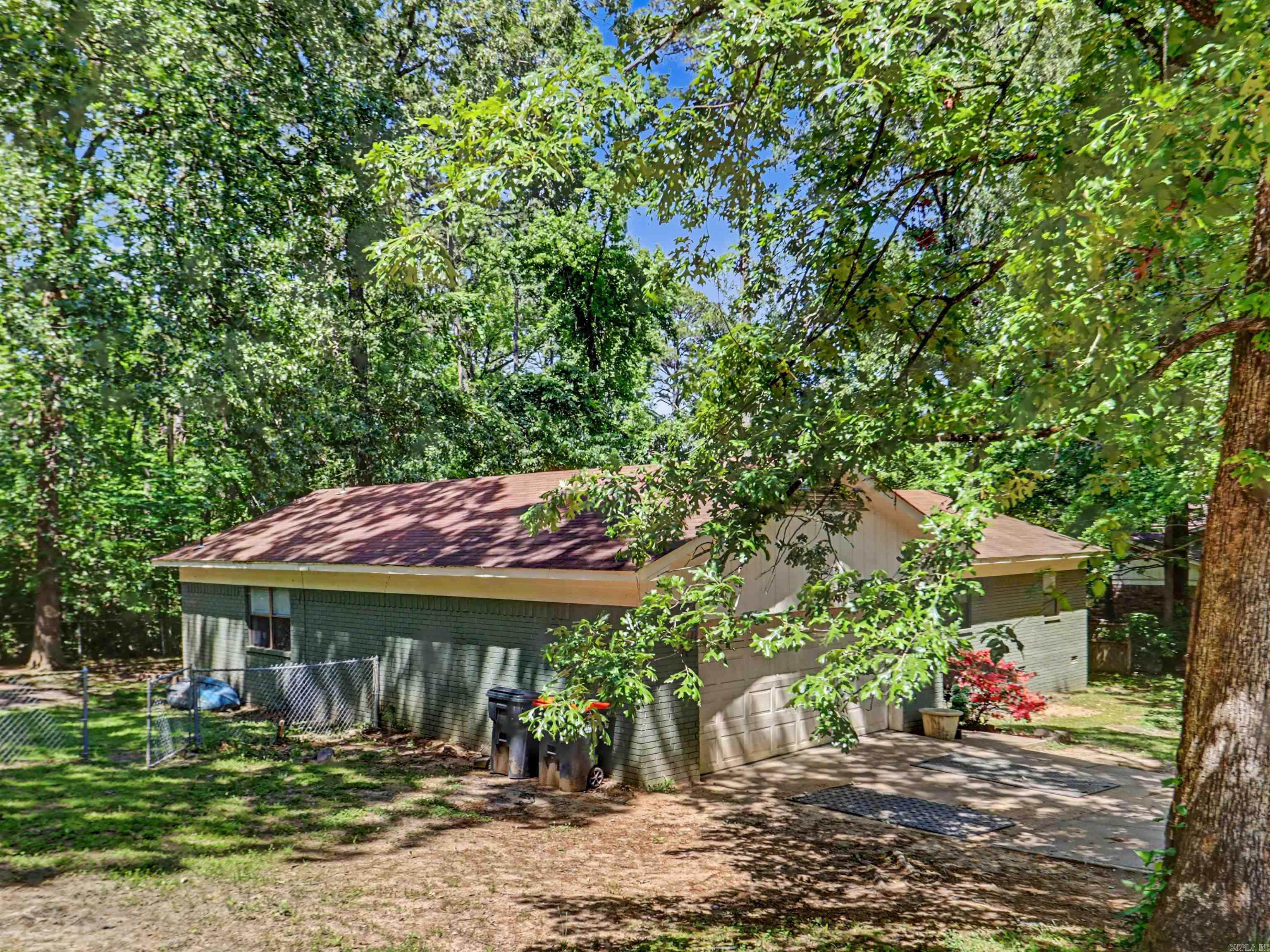 WOODRIDGE ESTATES - Residential