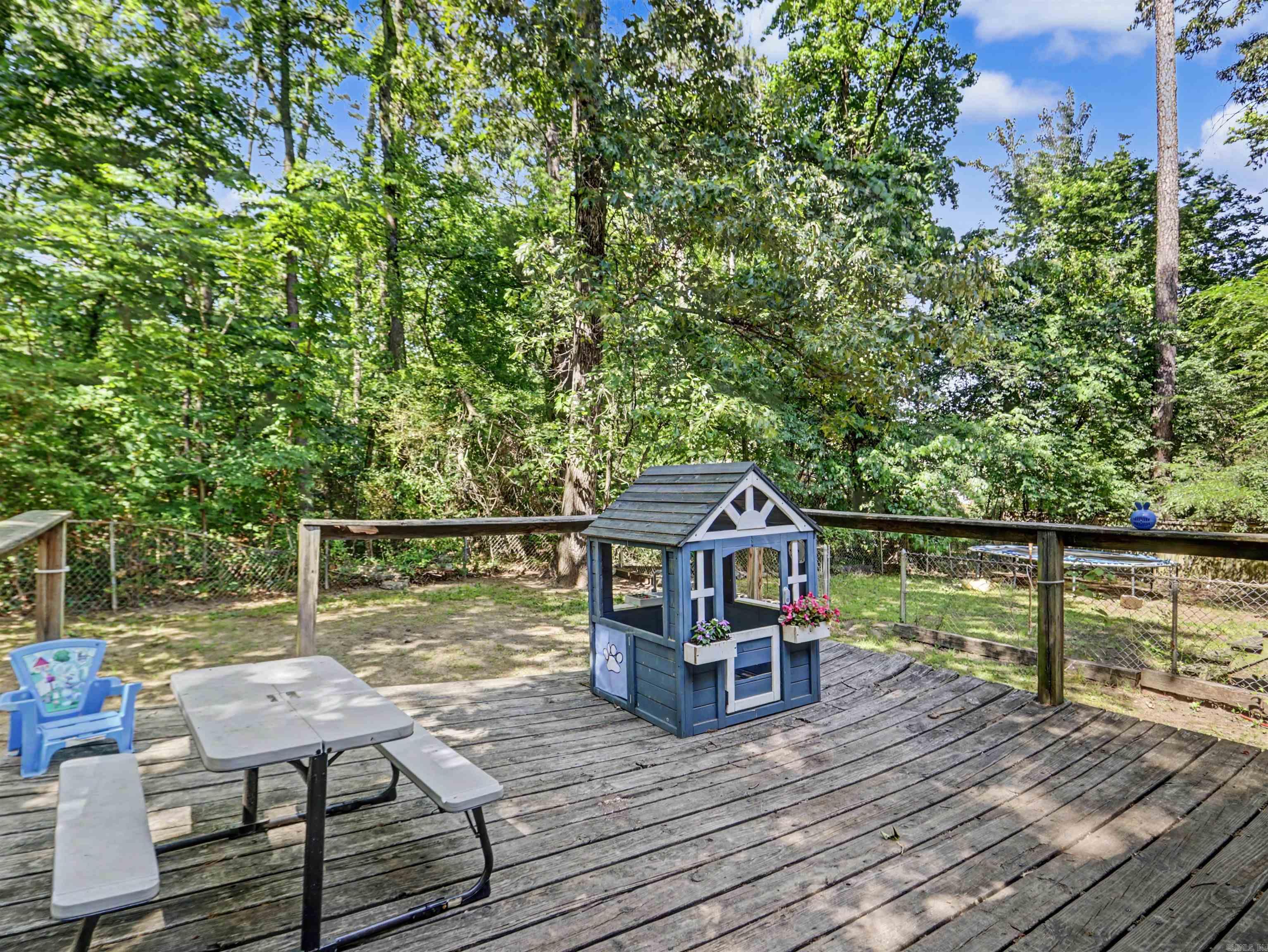 WOODRIDGE ESTATES - Residential