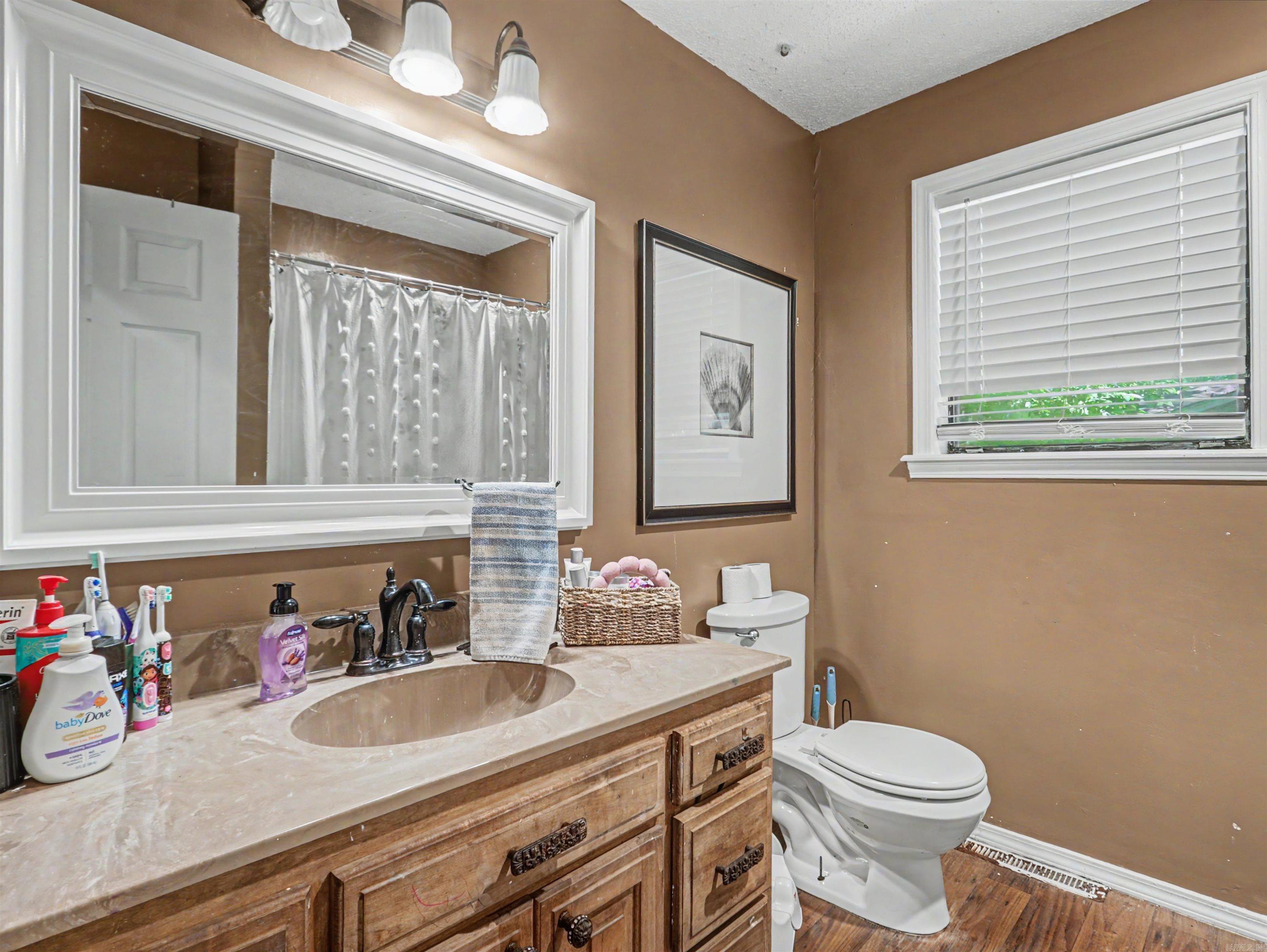 WOODRIDGE ESTATES - Residential