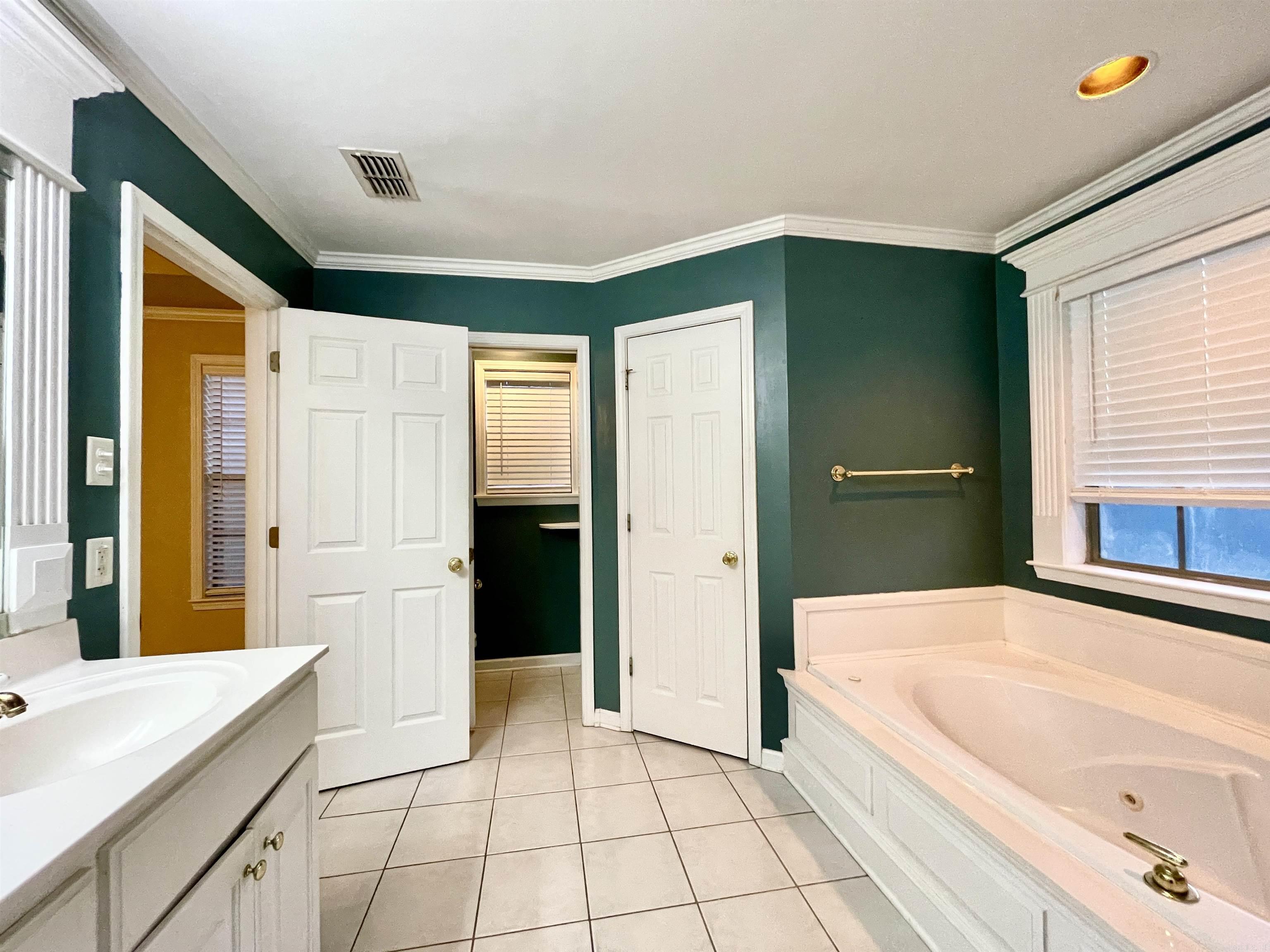 AUSTIN LAKES ADDN - Residential