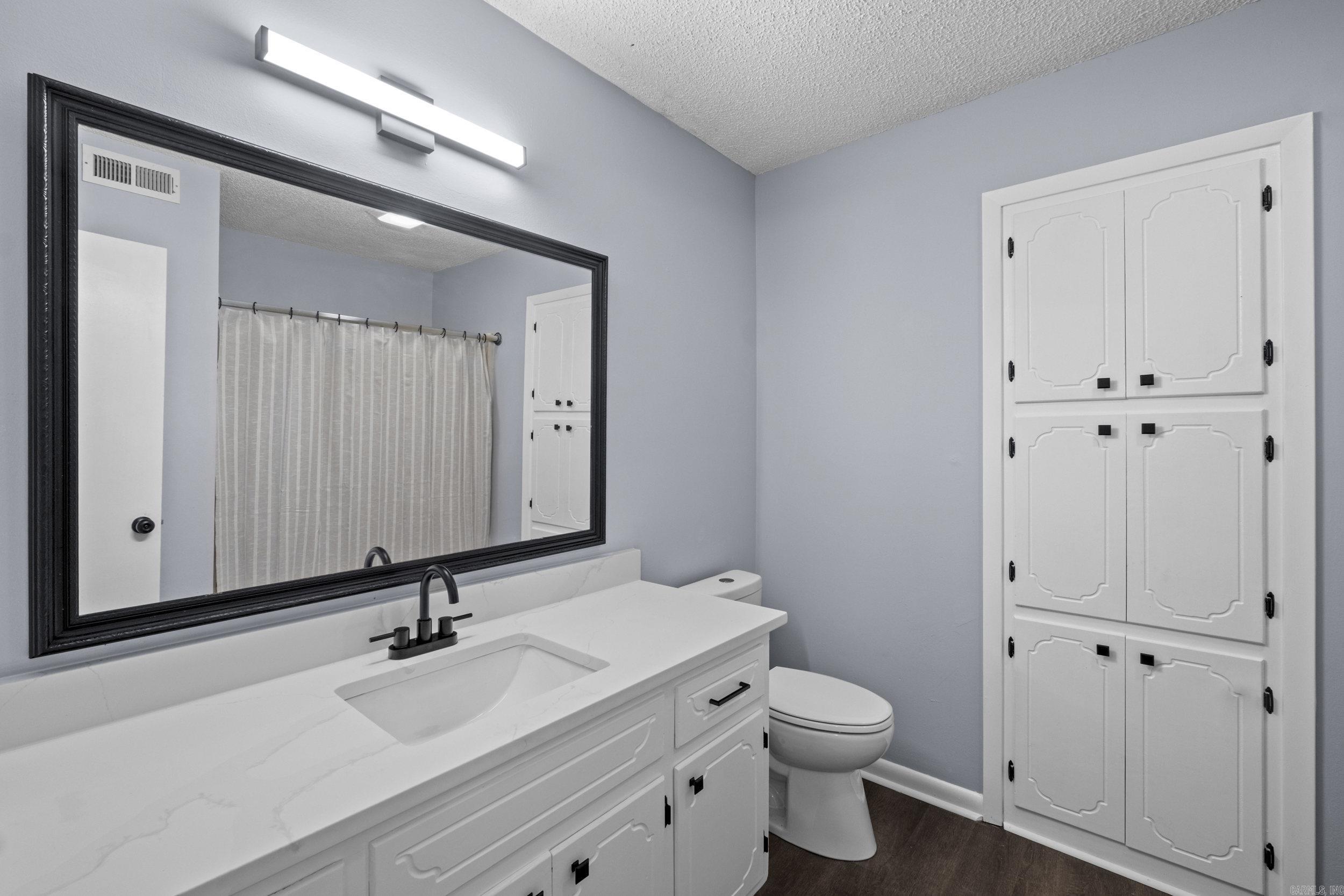 WESTERN HILLS ADD - Residential