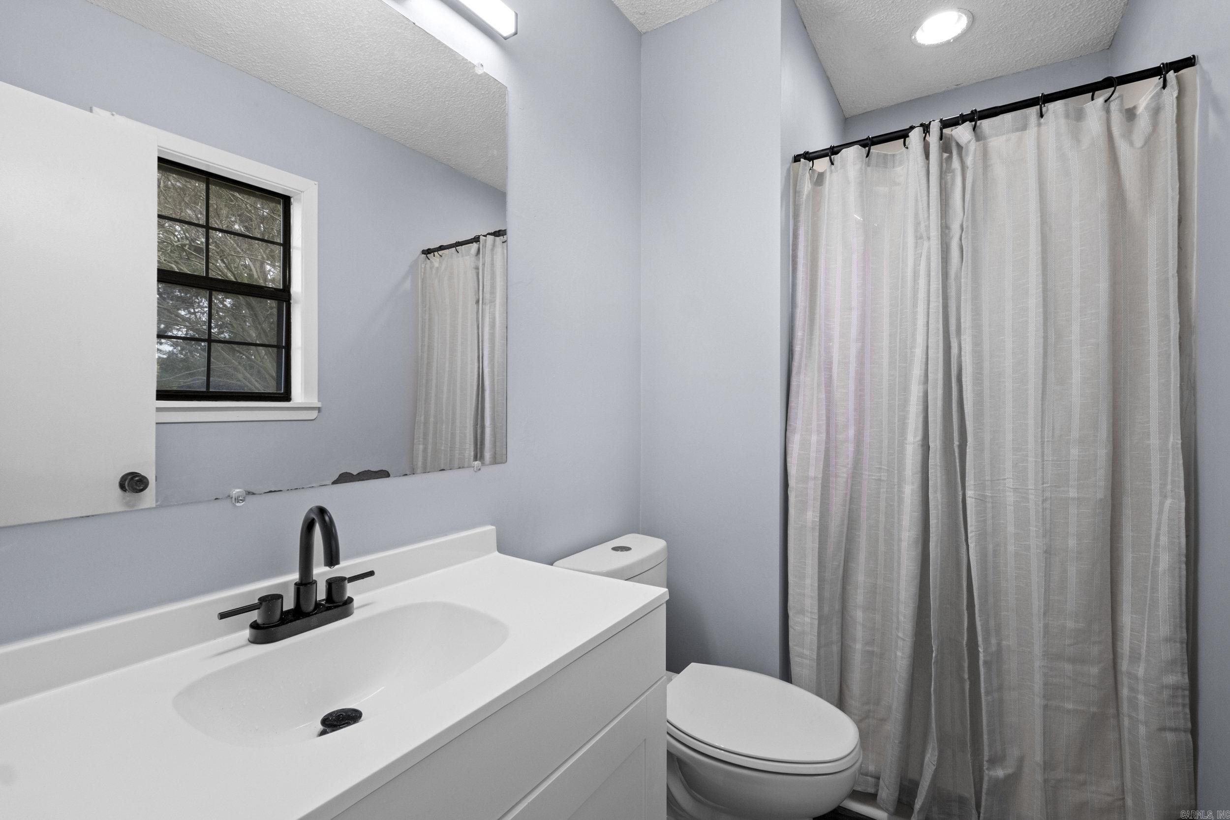 WESTERN HILLS ADD - Residential