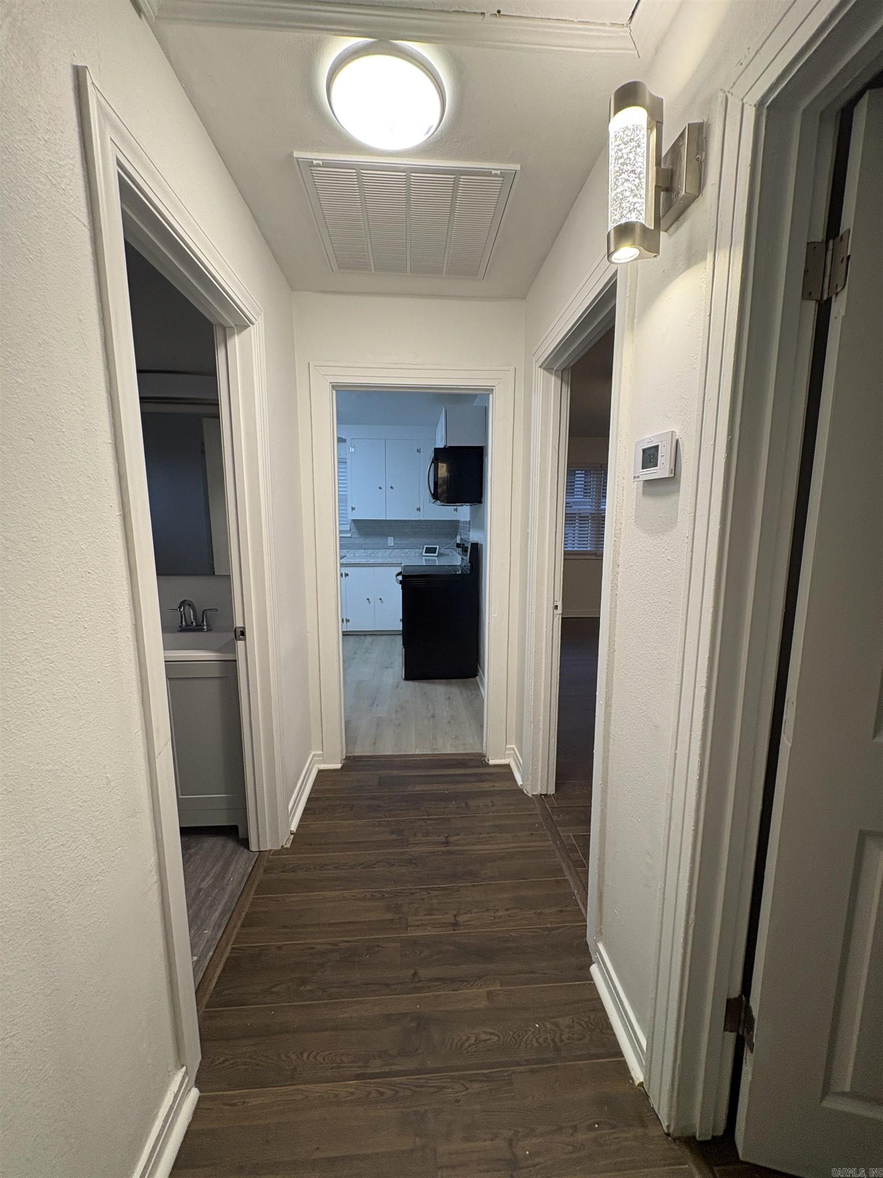 Moore & Penzel - Residential Lease