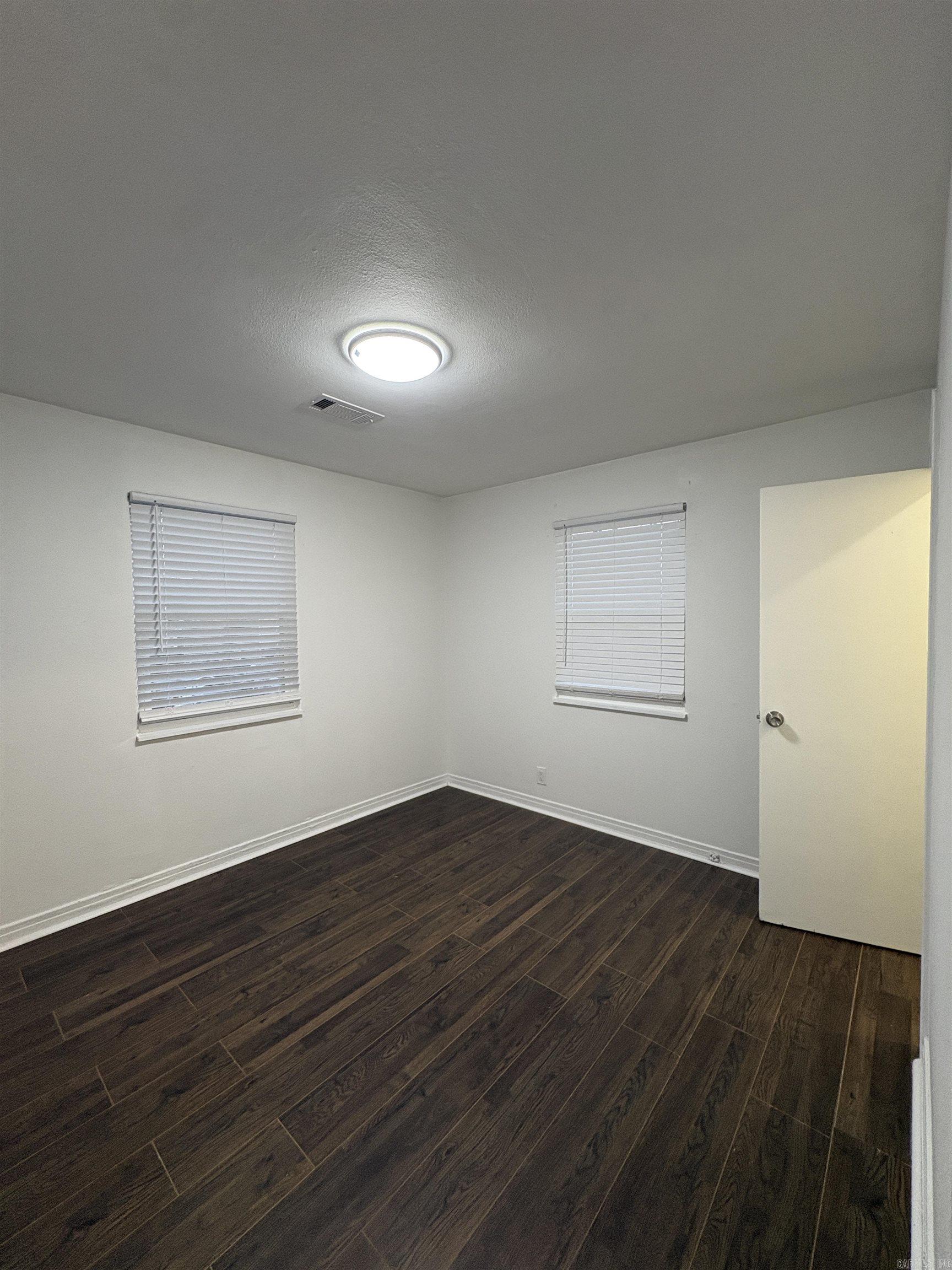 Moore & Penzel - Residential Lease