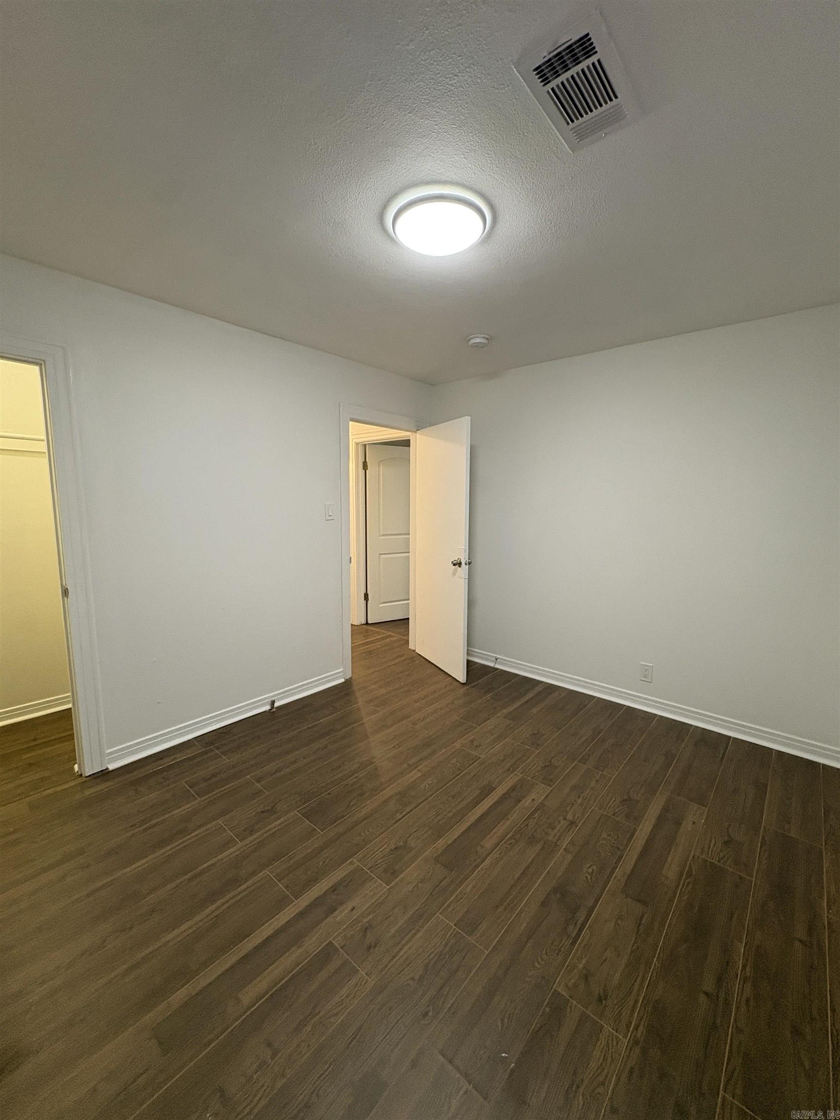 Moore & Penzel - Residential Lease