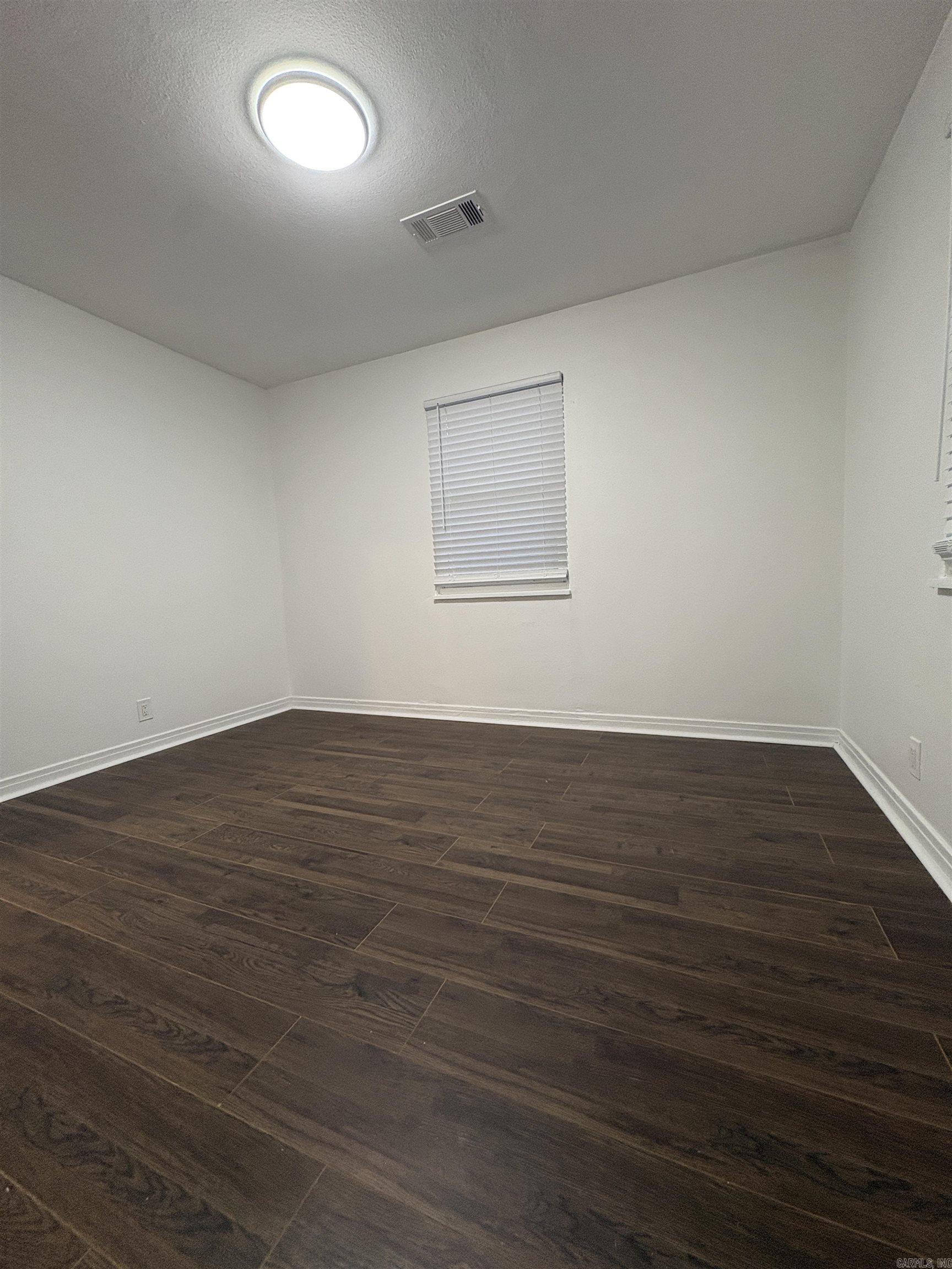 Moore & Penzel - Residential Lease