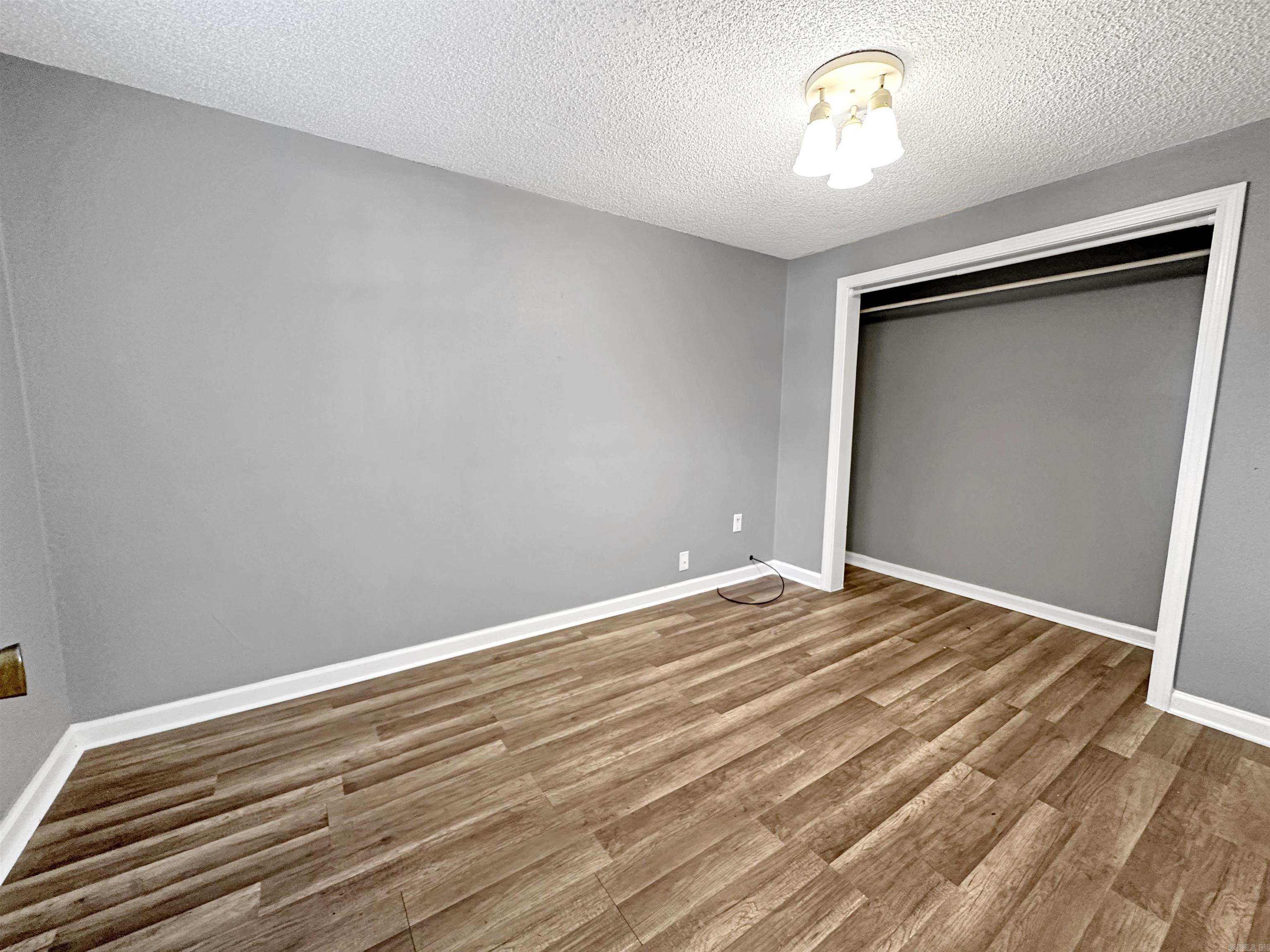 Lawrence #6 - Residential