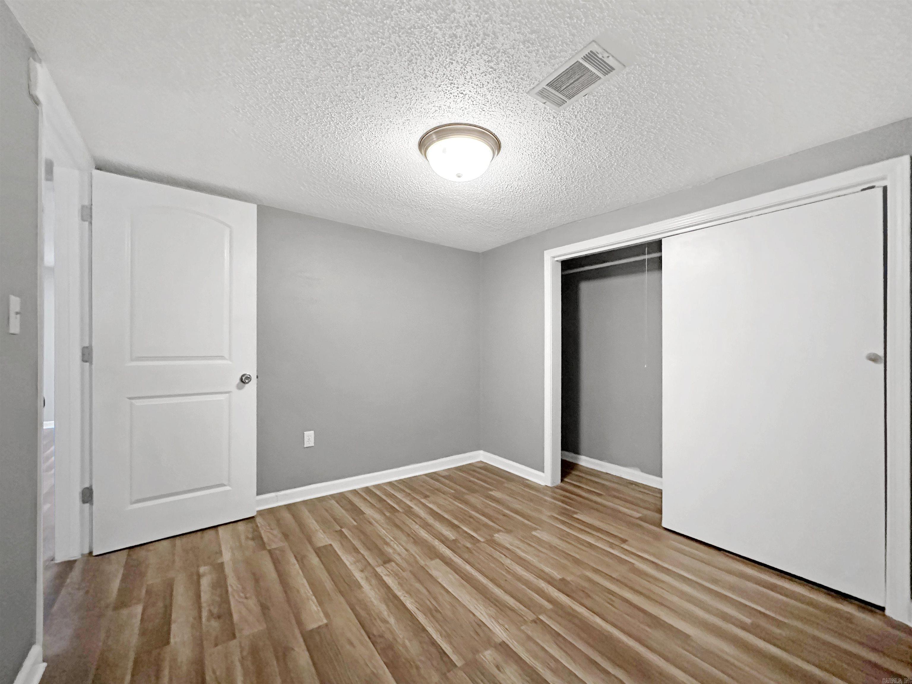 Lawrence #6 - Residential