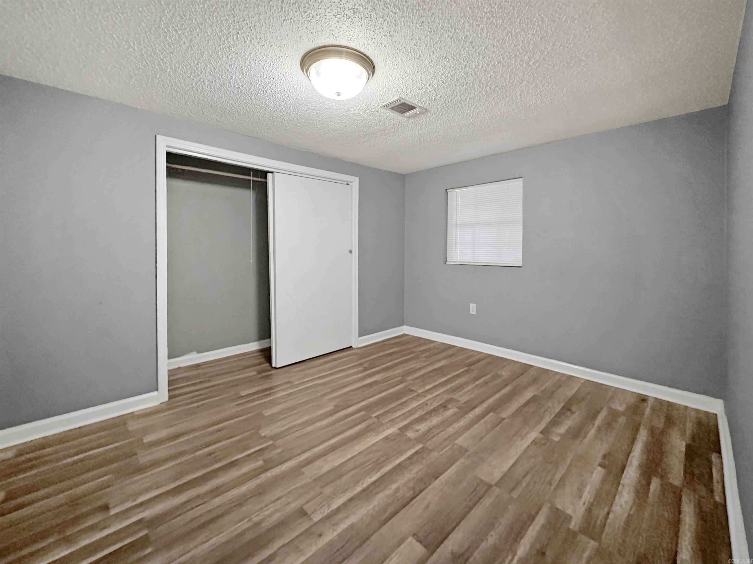 Lawrence #6 - Residential