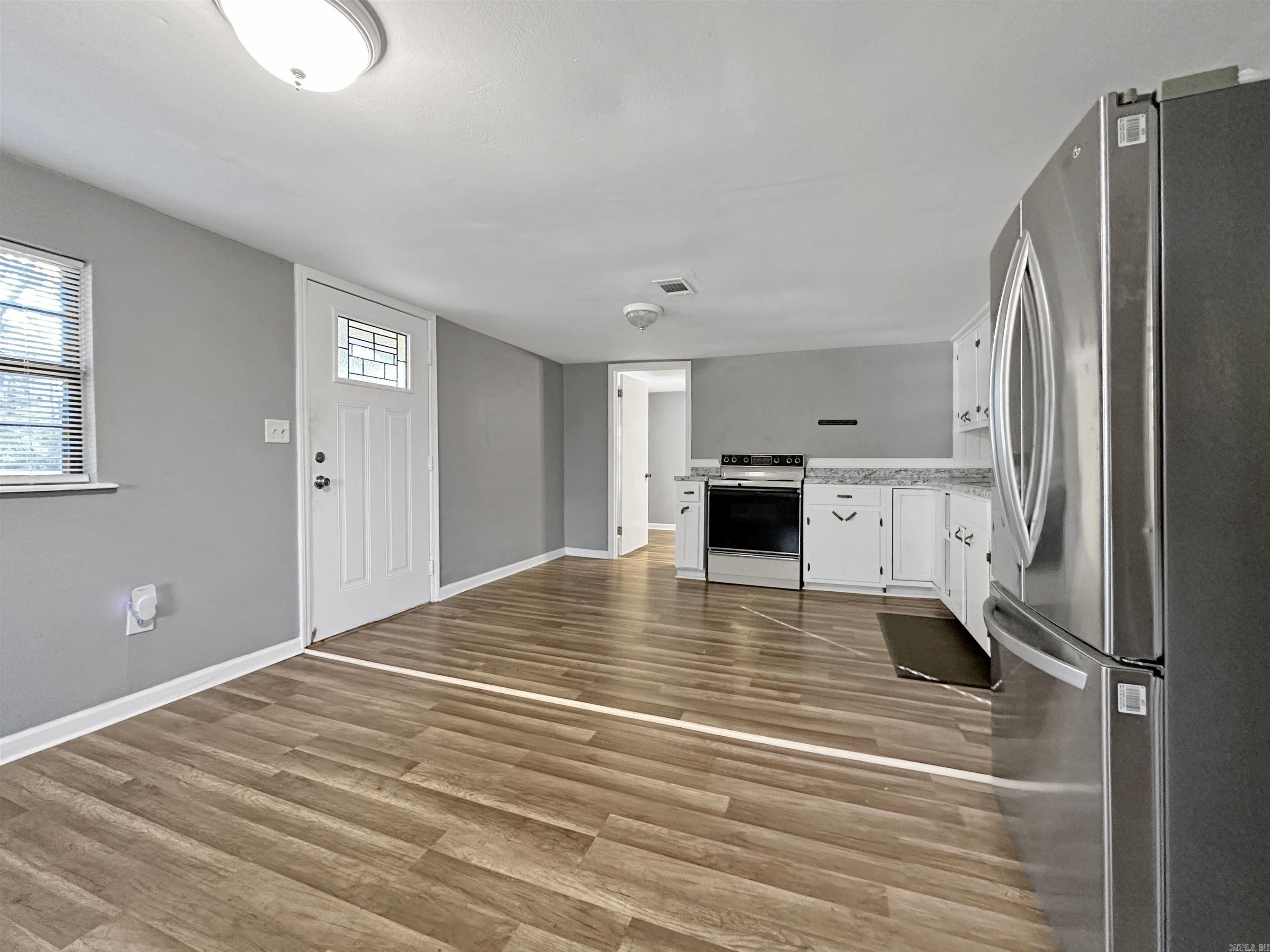 Lawrence #6 - Residential